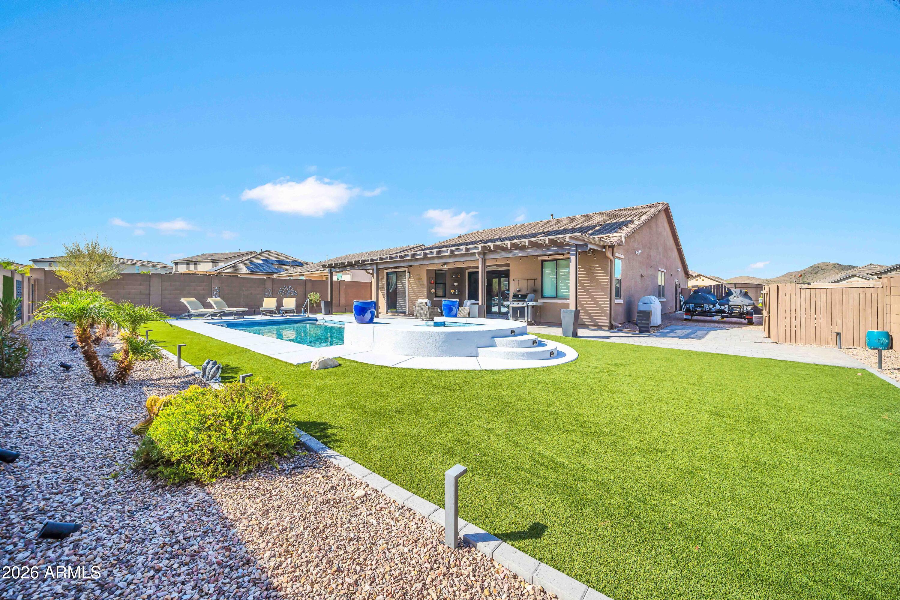 3713 W ABRAMS Drive