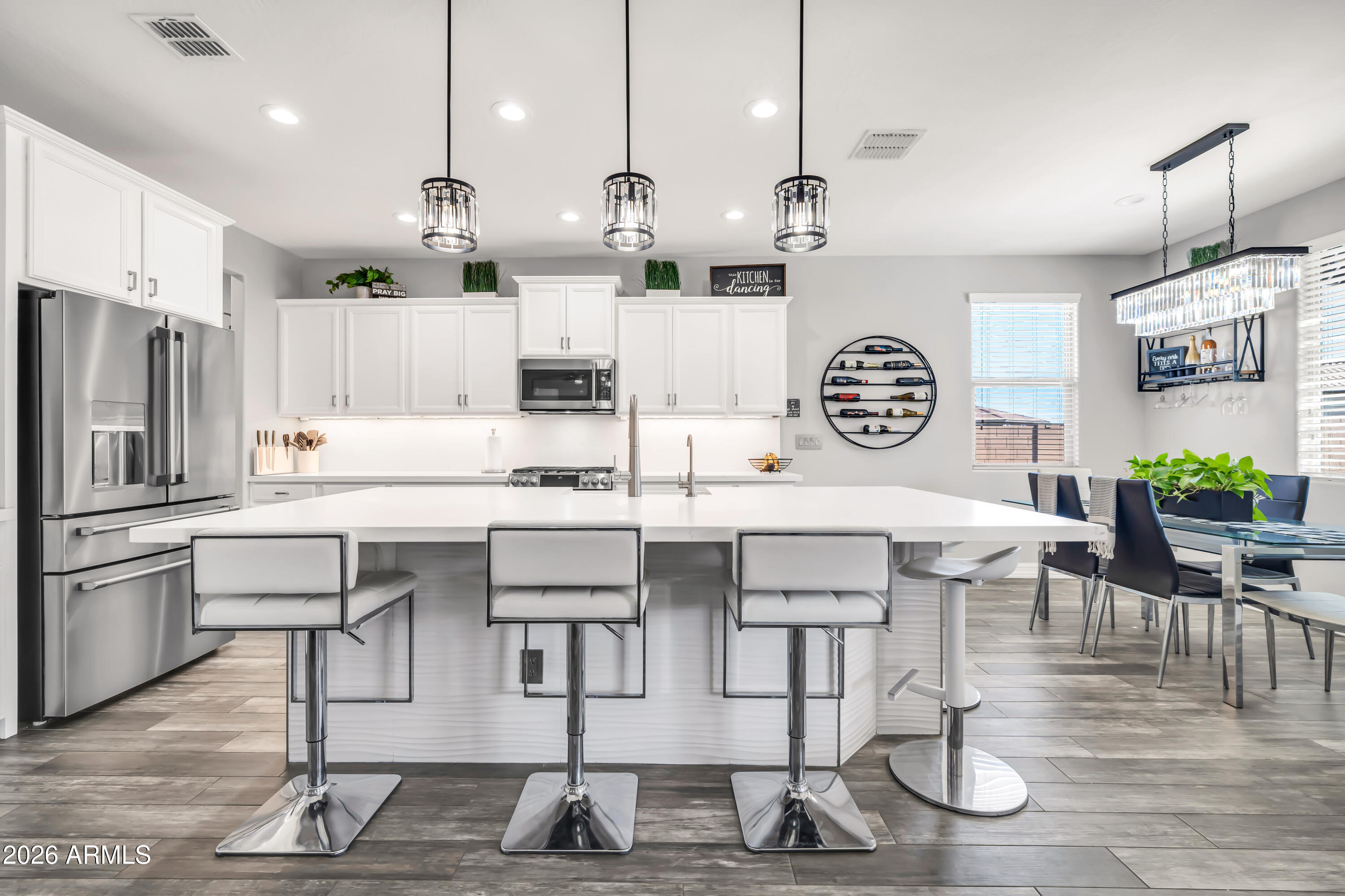 3713 W ABRAMS Drive