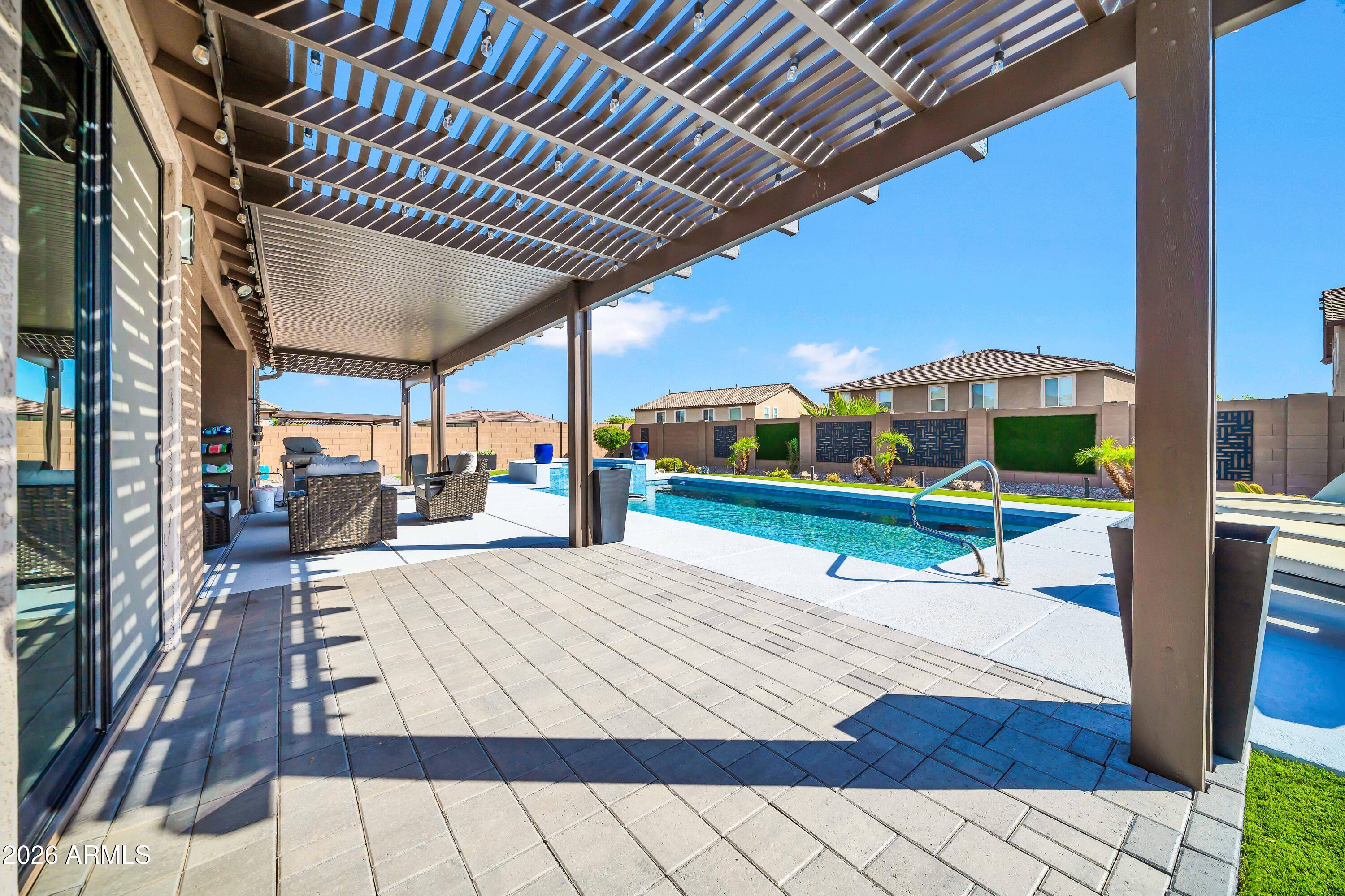 3713 W ABRAMS Drive