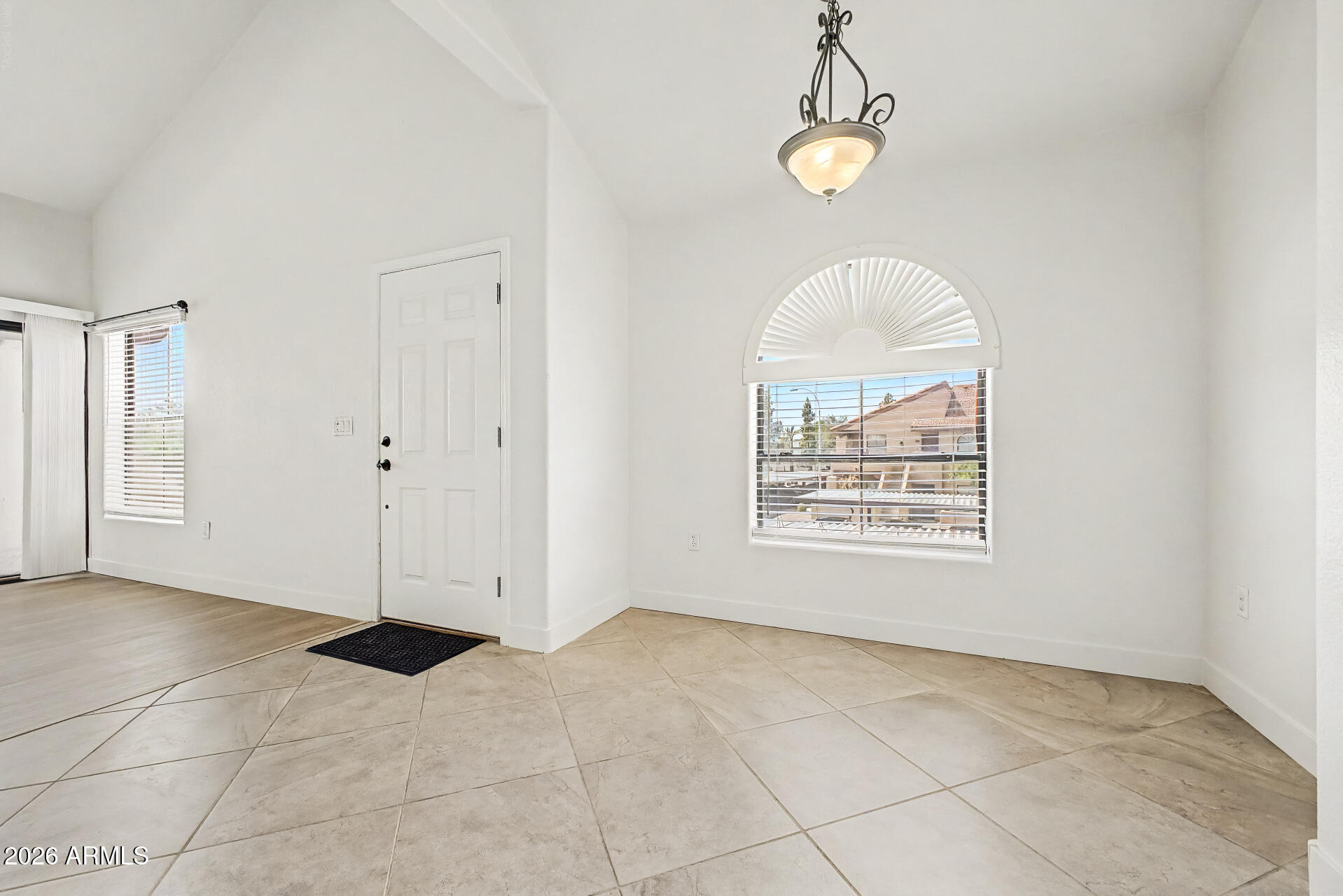 1351 N PLEASANT Drive 2049