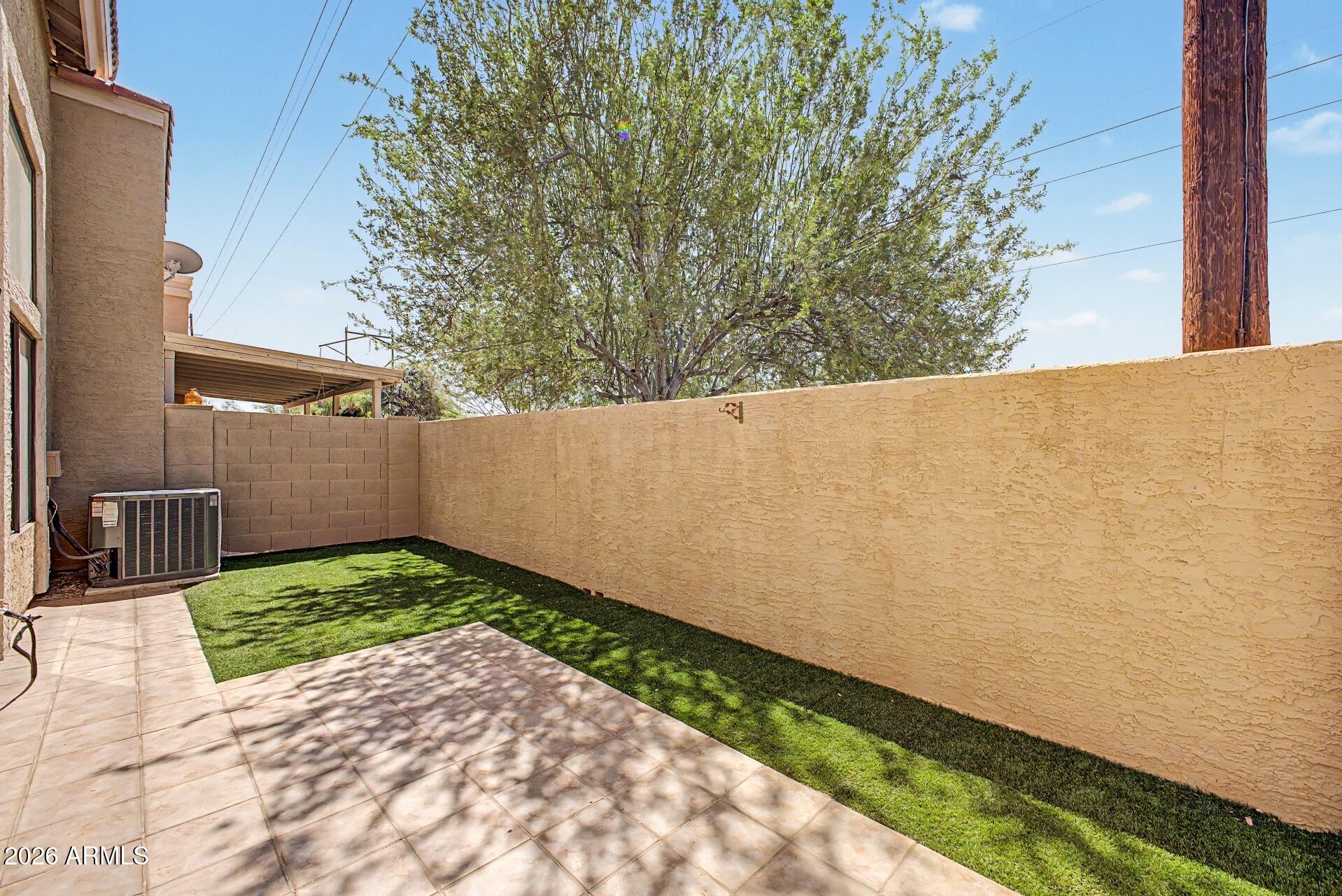 13838 S 41ST Place
