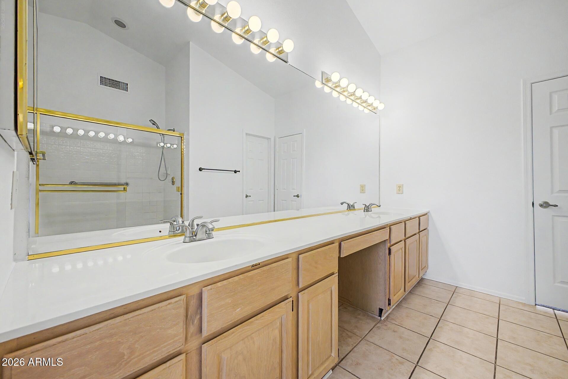 13838 S 41ST Place
