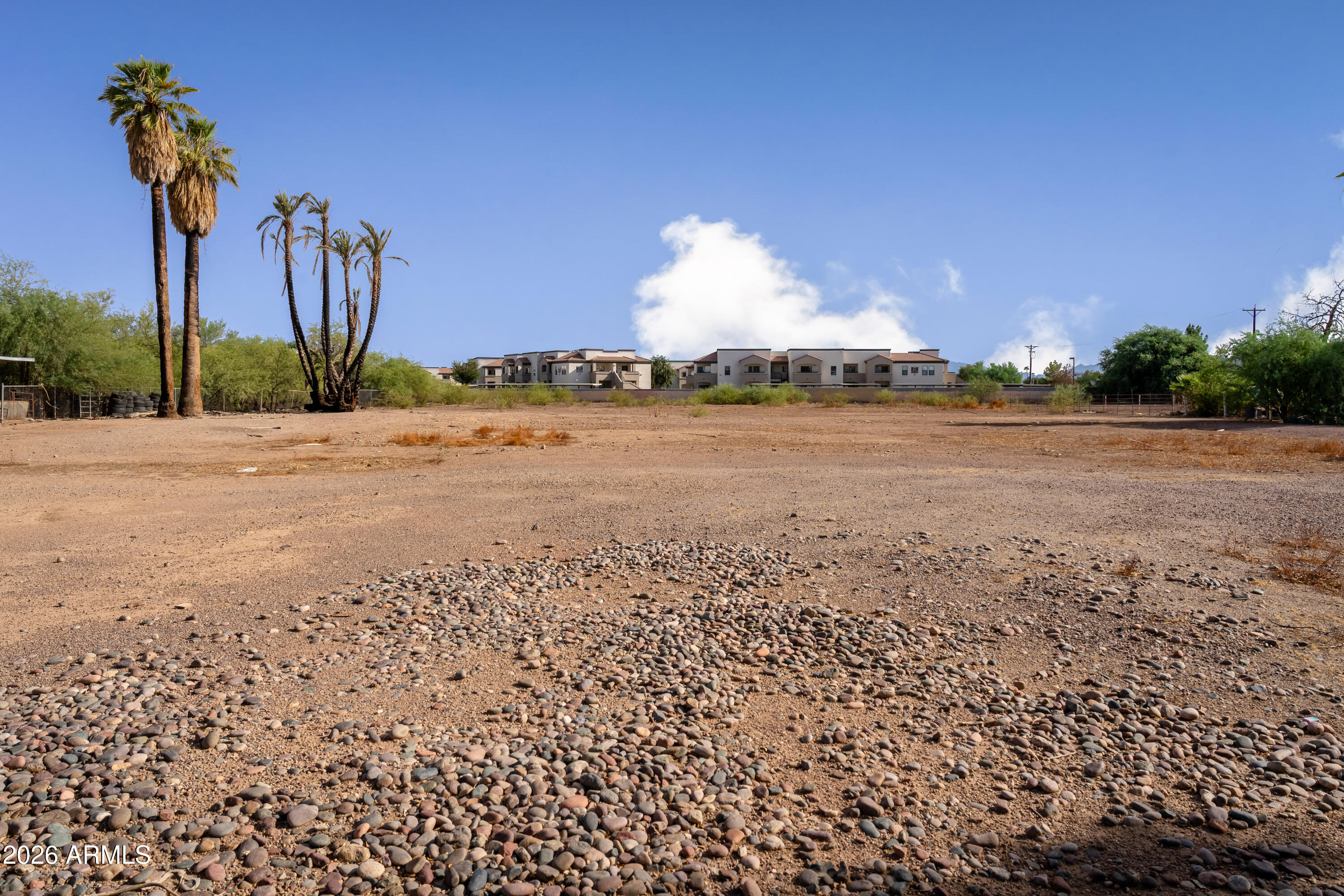 6837 W GLENDALE Avenue Unit: -