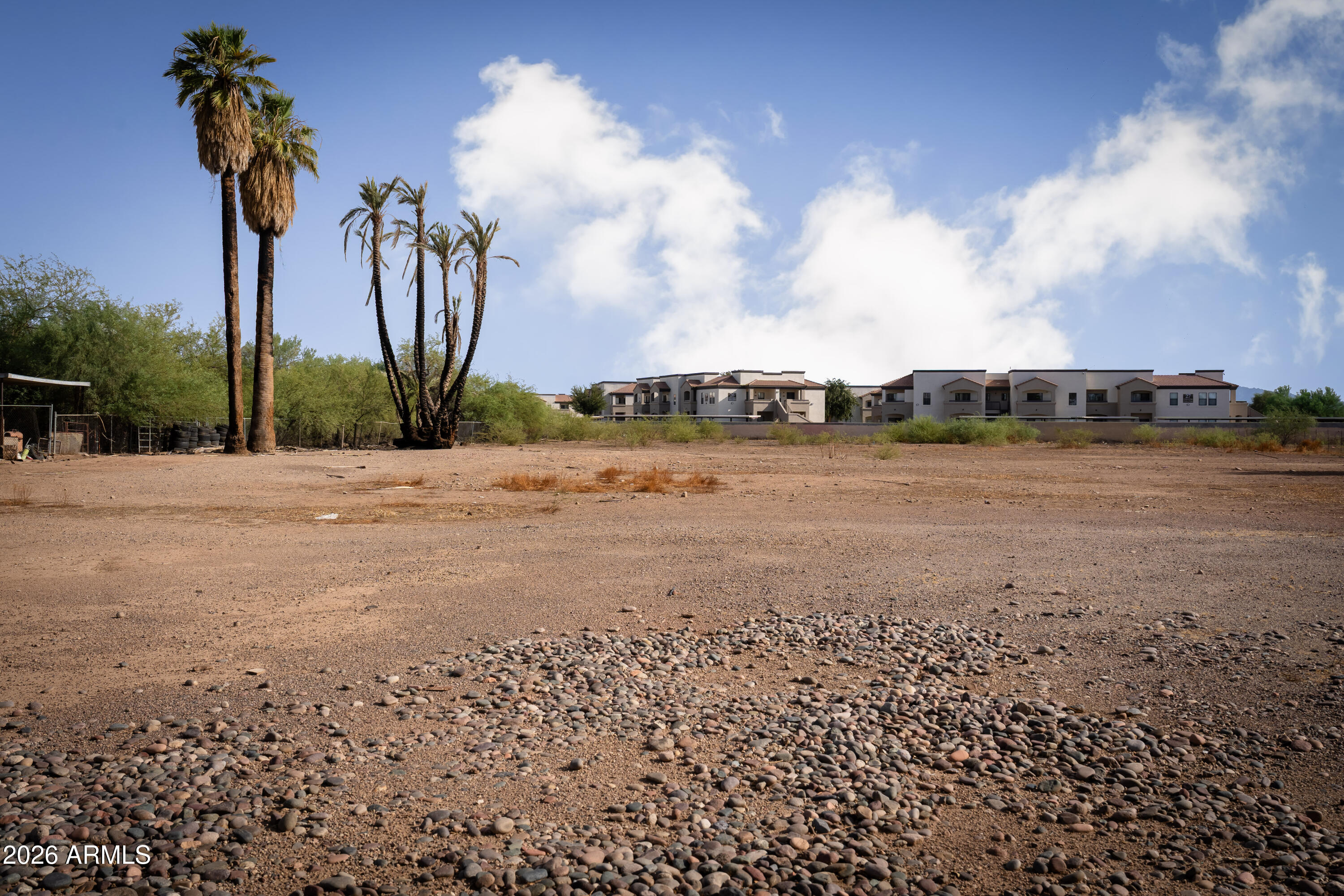 6837 W GLENDALE Avenue Unit: -