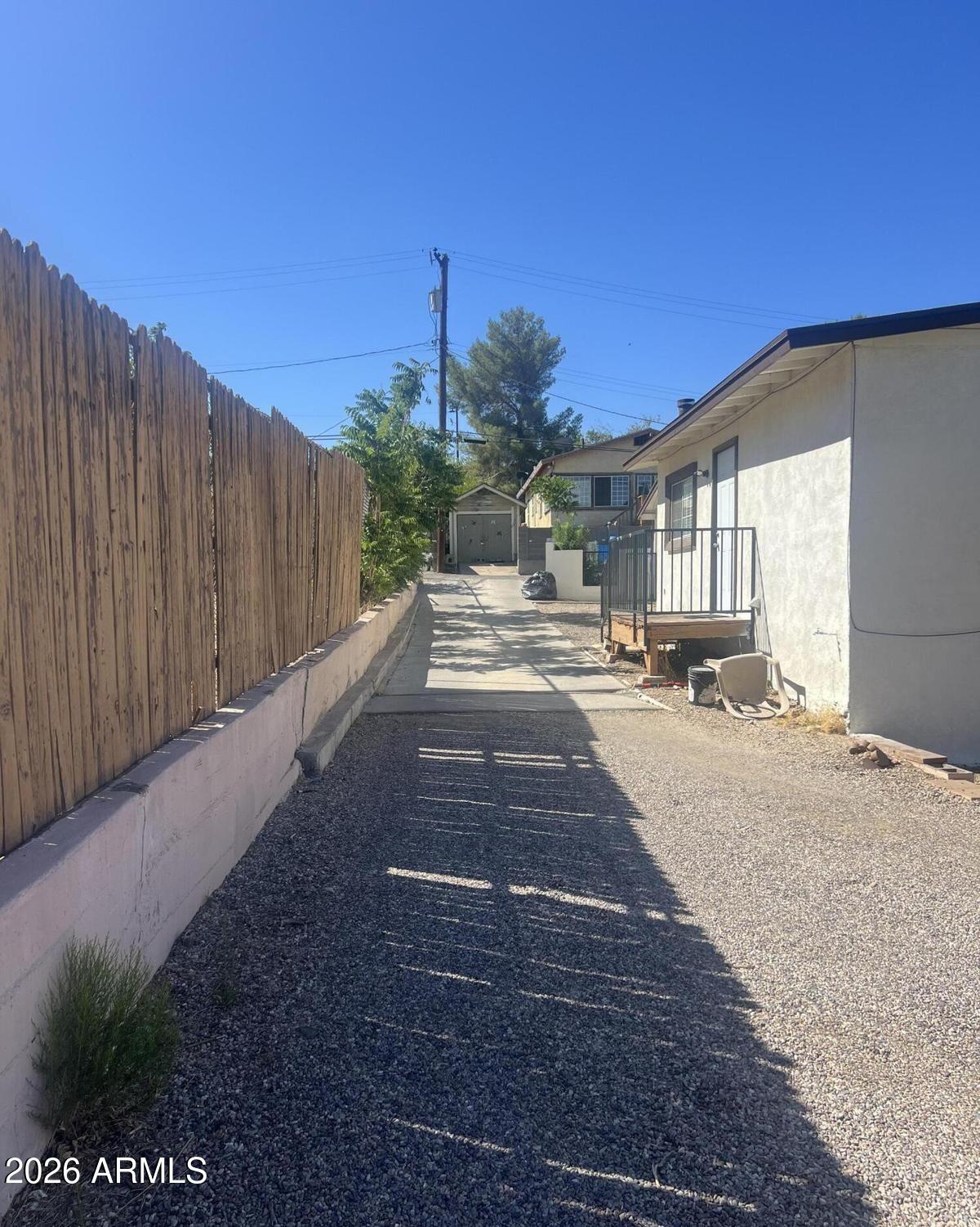 218 E HARDY Street