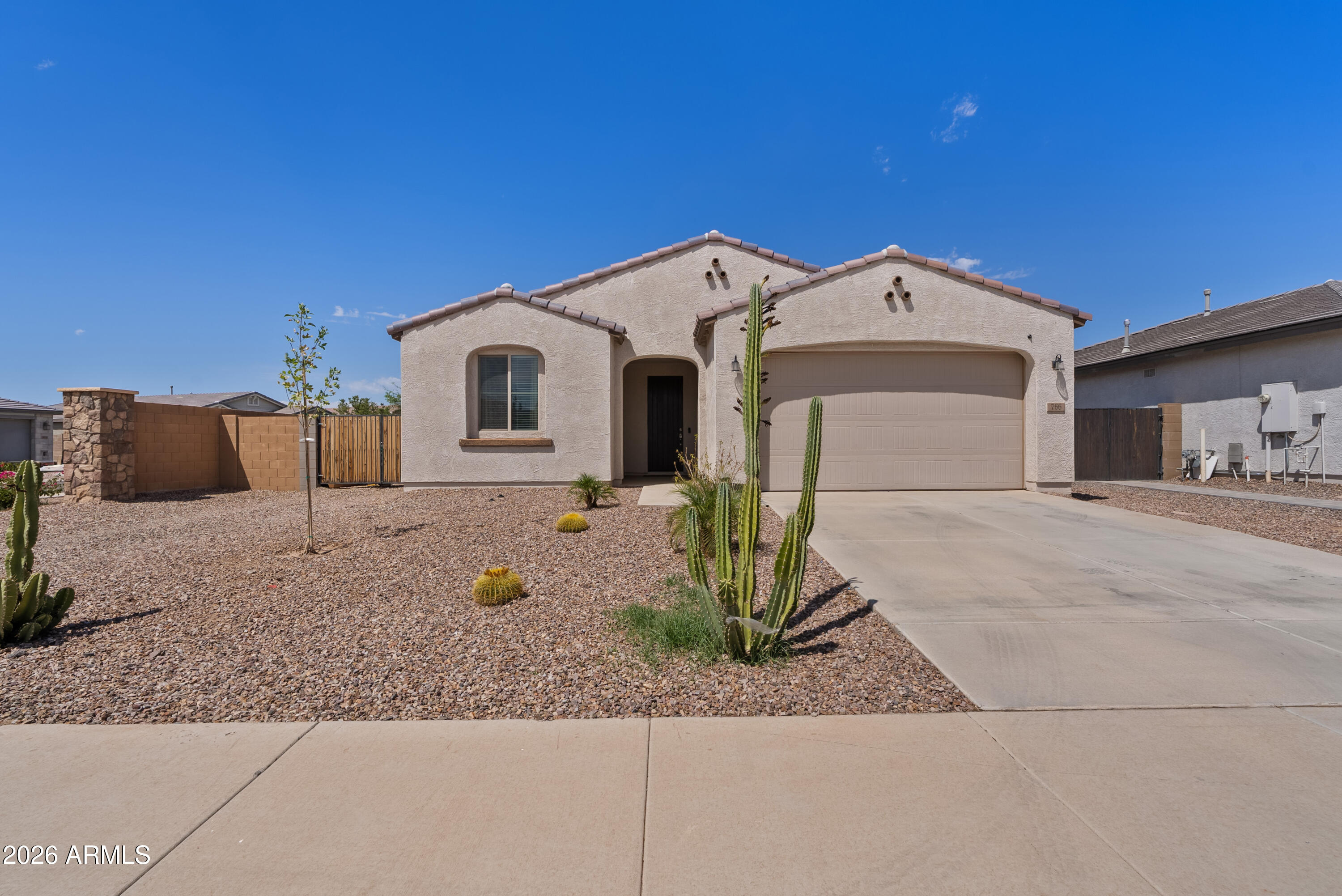 766 W WIND CAVE Drive