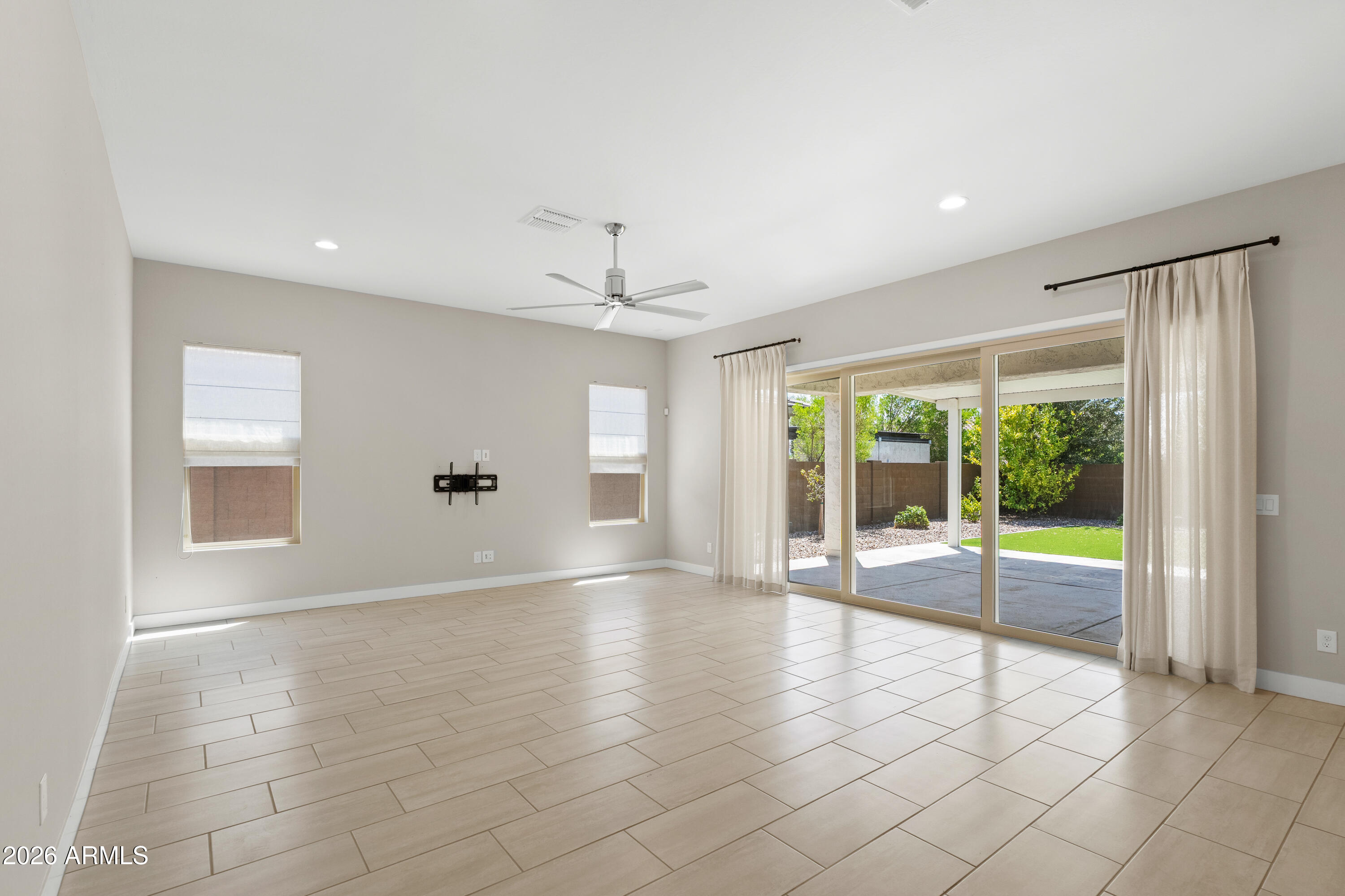3005 E HERRERA Drive