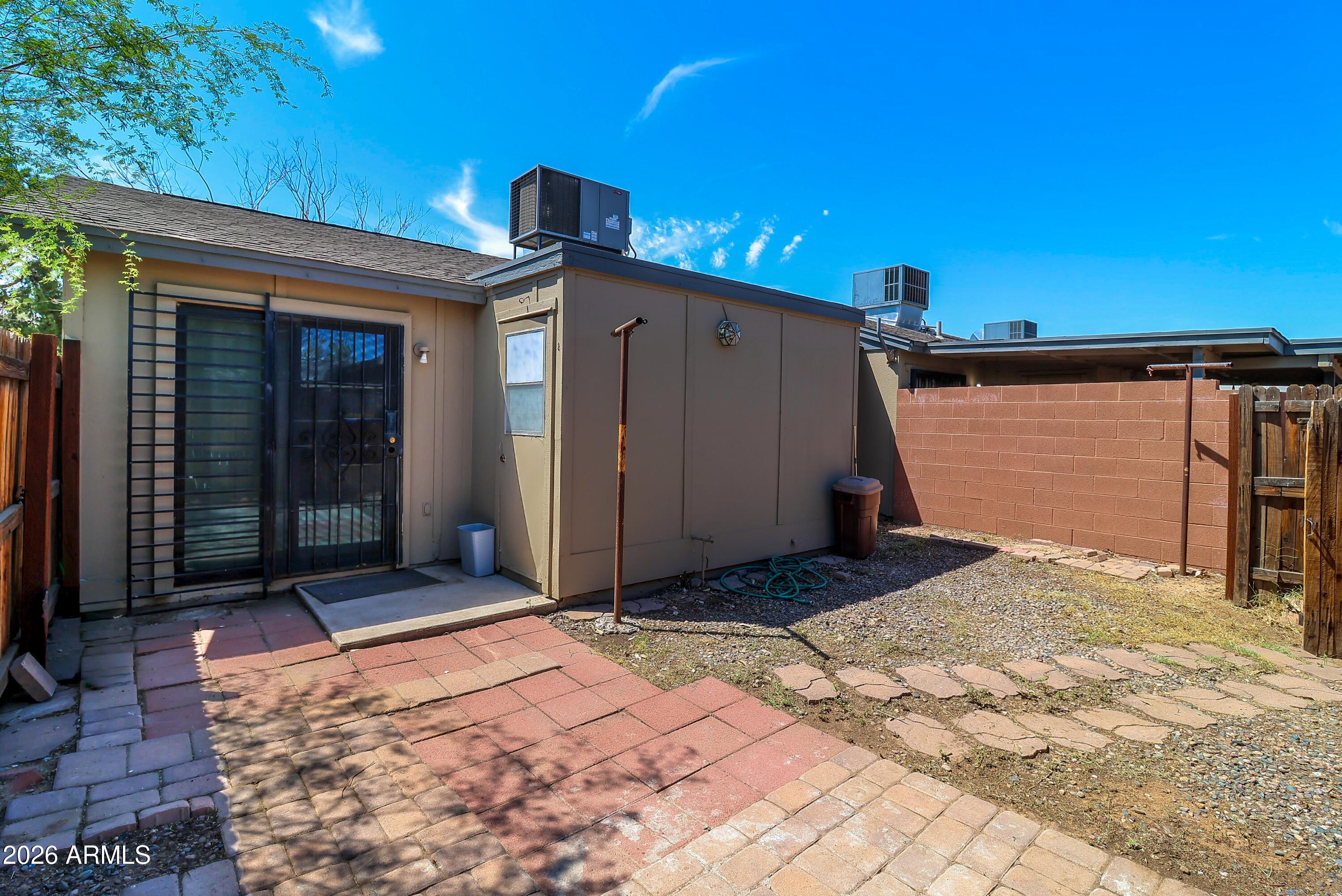6711 W OSBORN Road 5