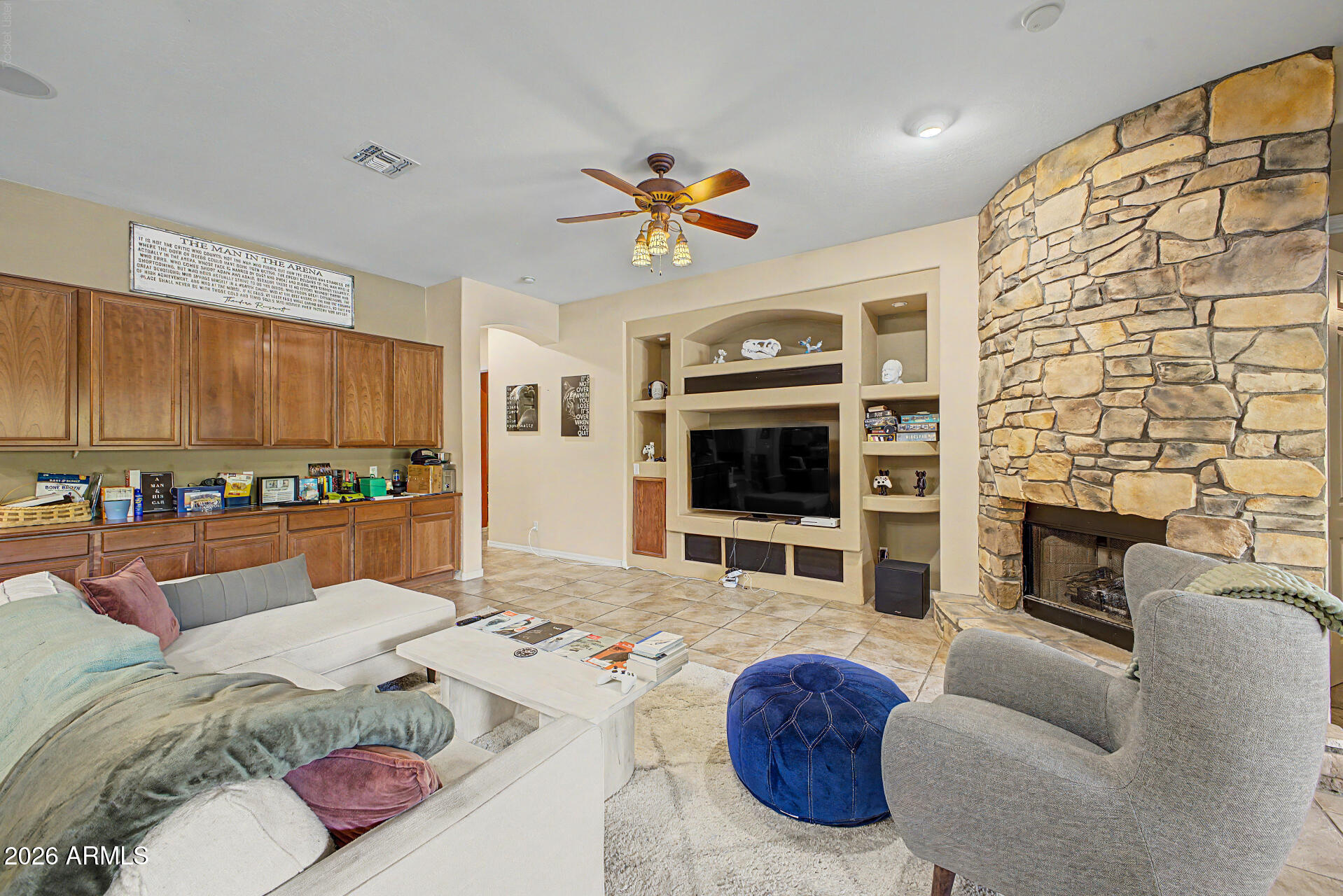 65 S PRESIDIO Drive