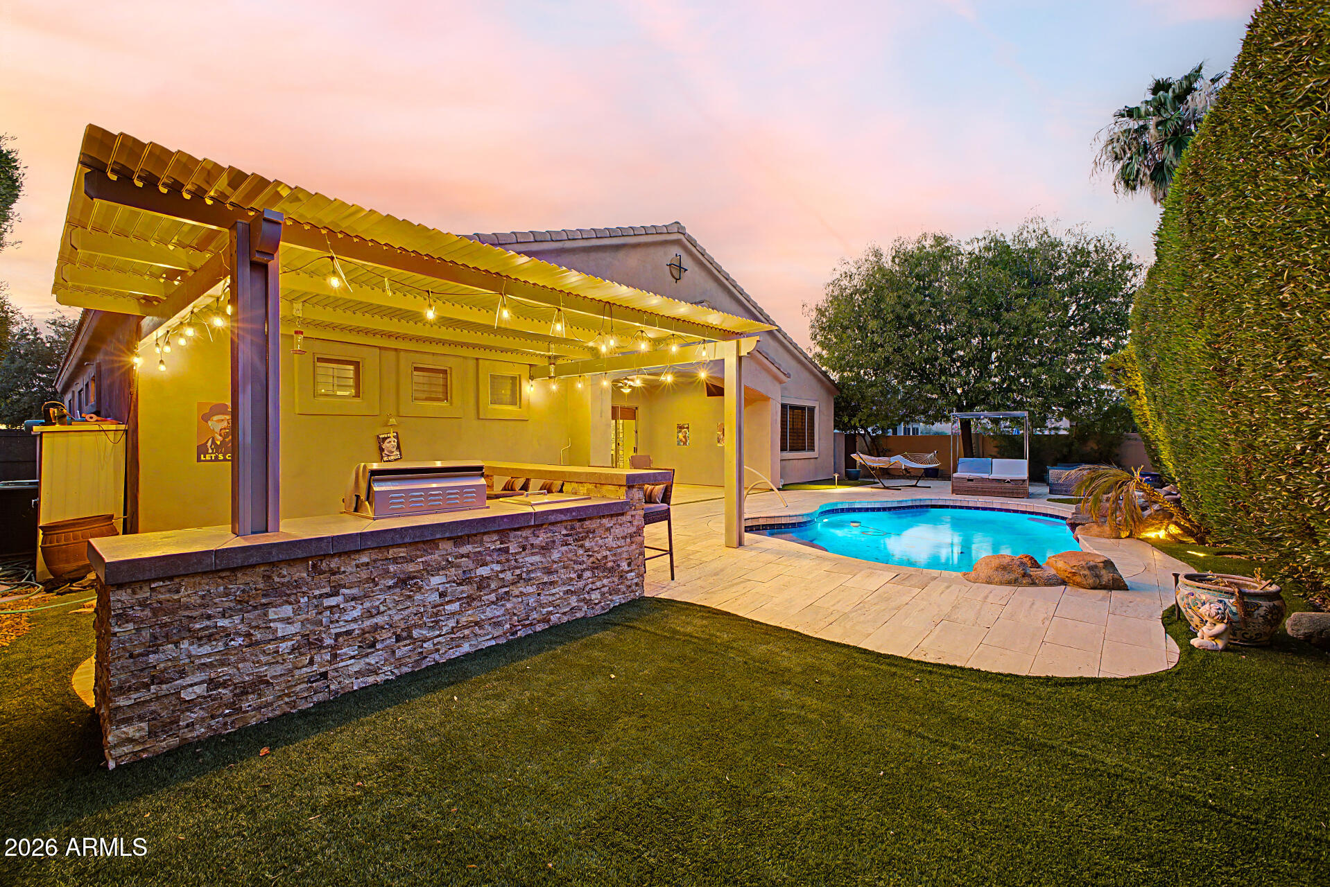65 S PRESIDIO Drive