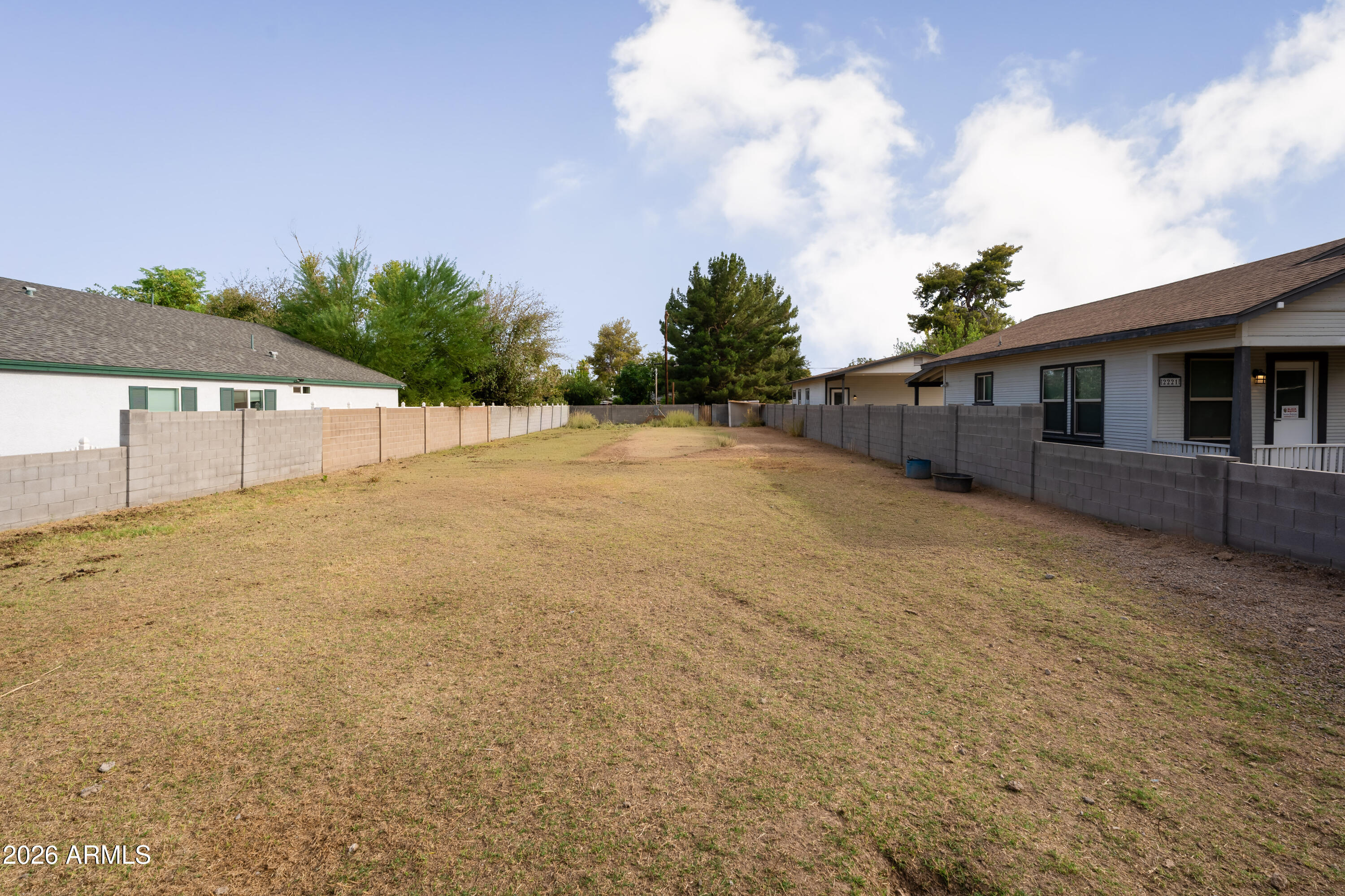 2217 W Hayward Avenue -