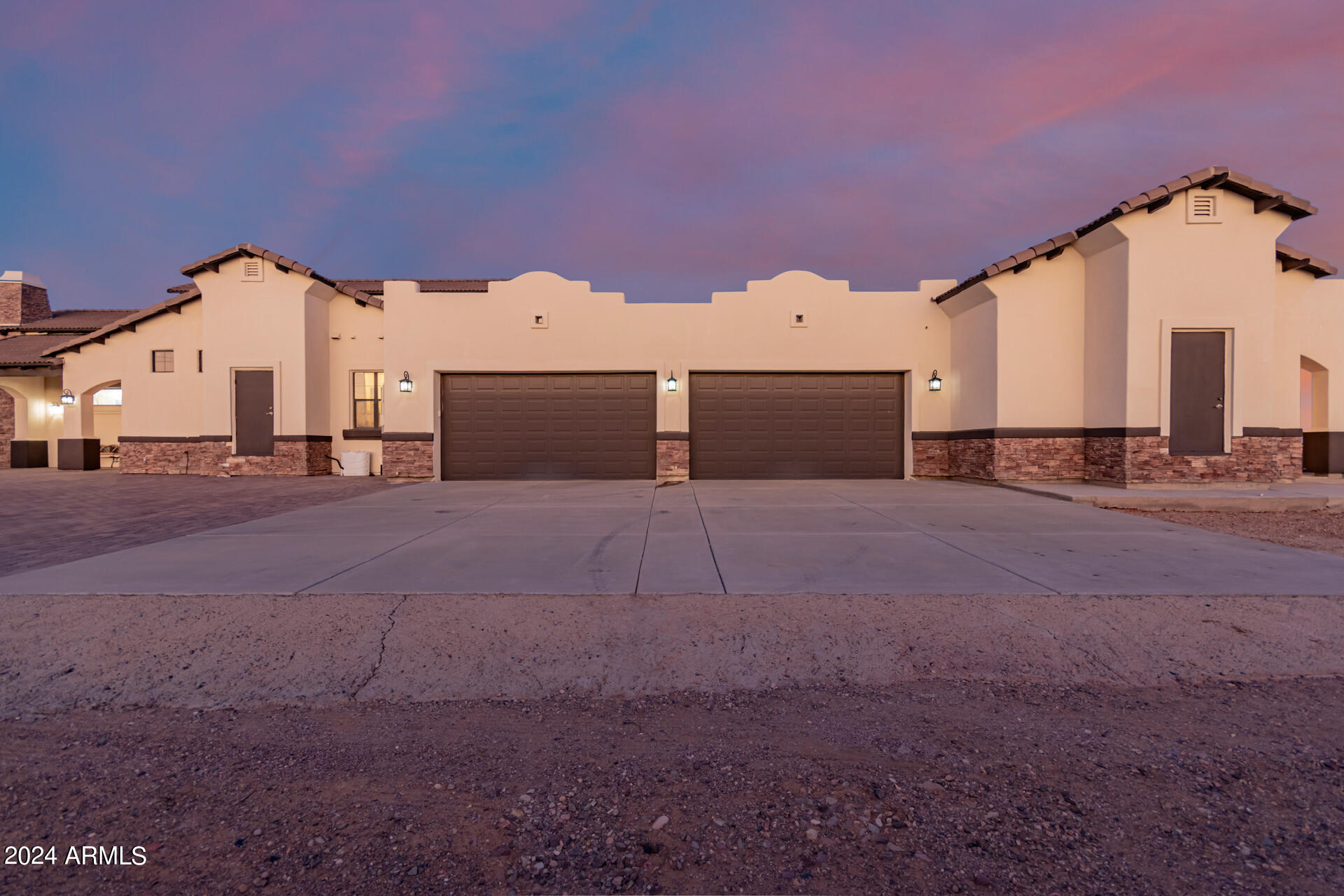 22611 W PATTON Road