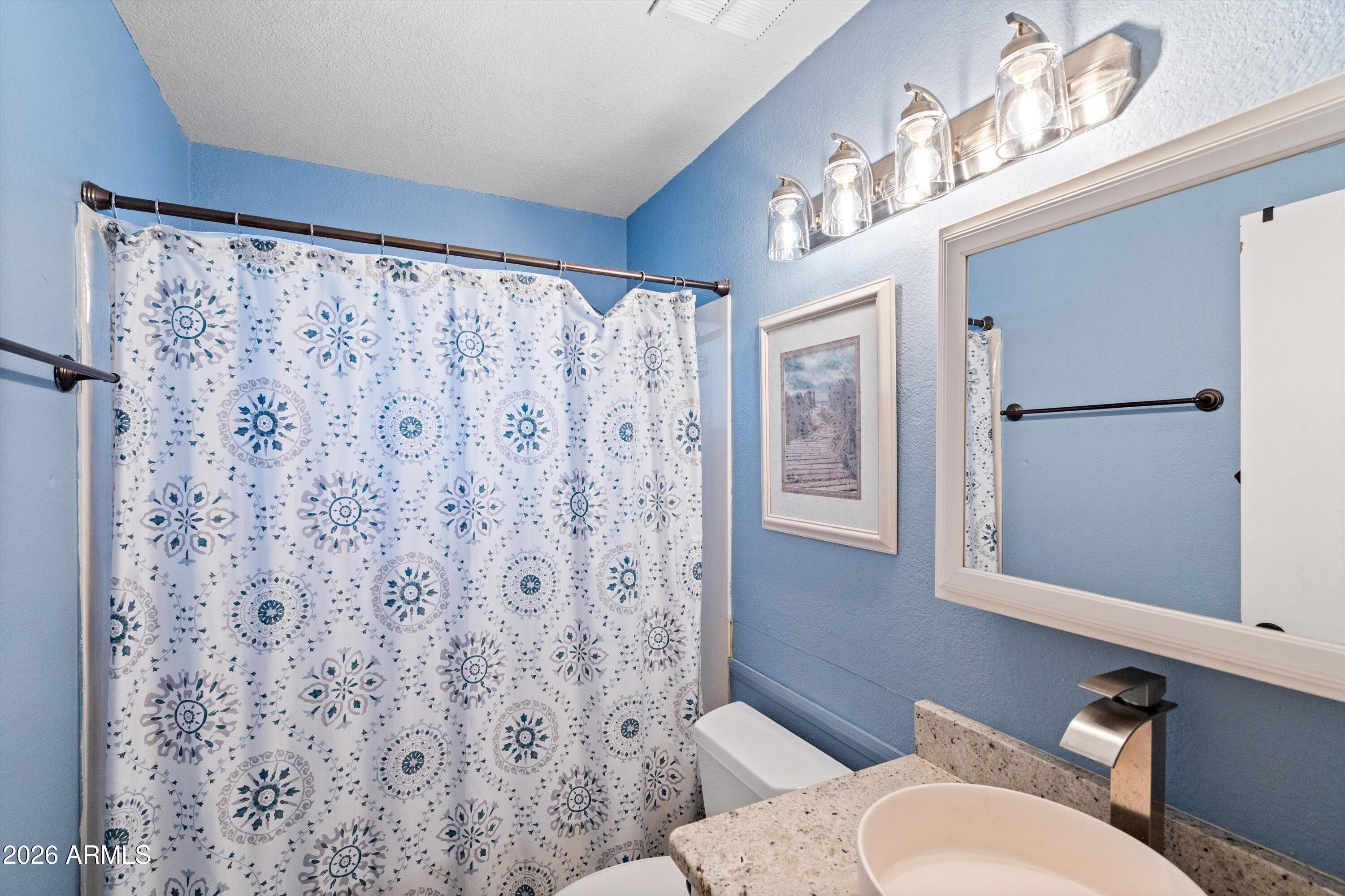 1222 W BASELINE Road 153