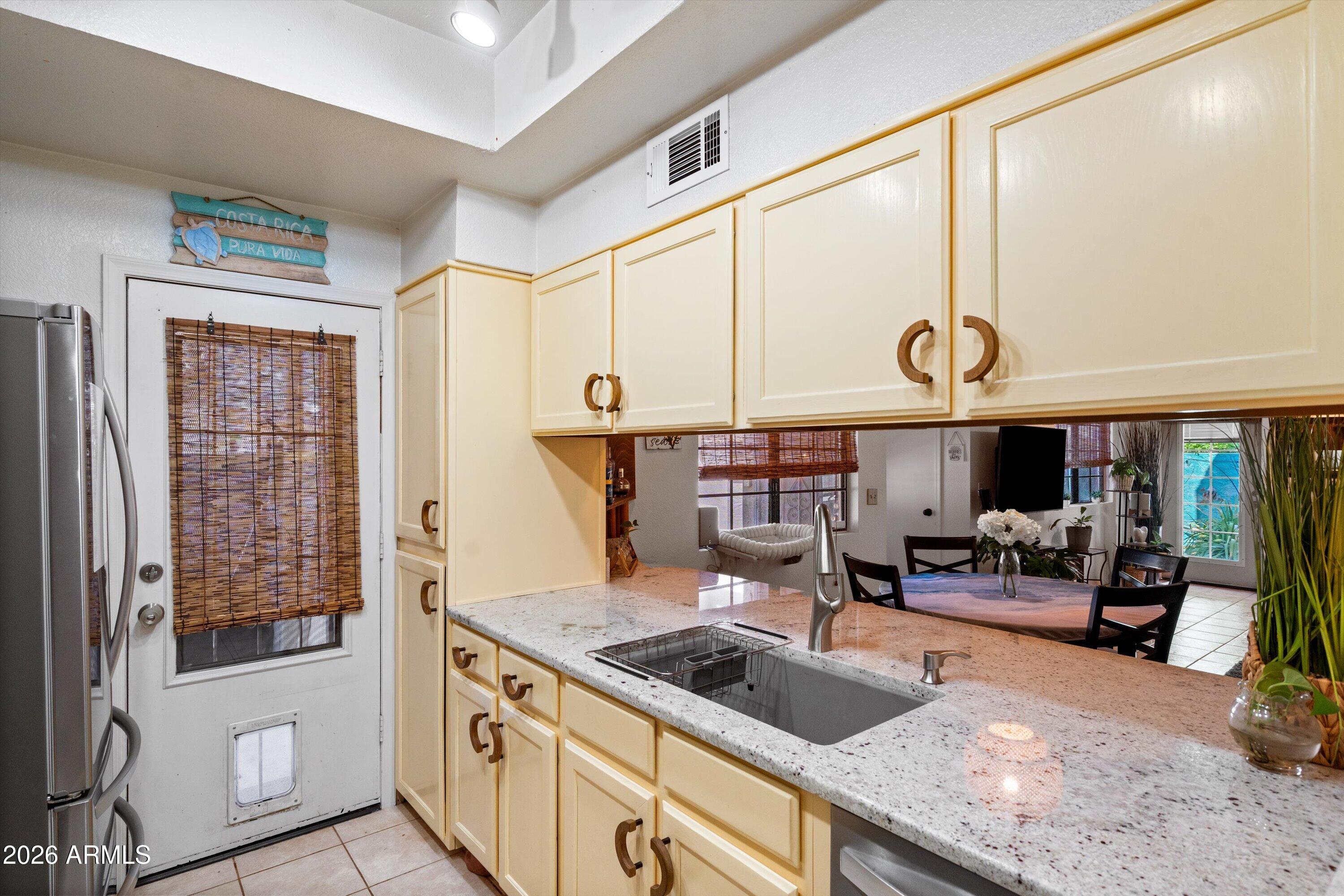 1222 W BASELINE Road 153
