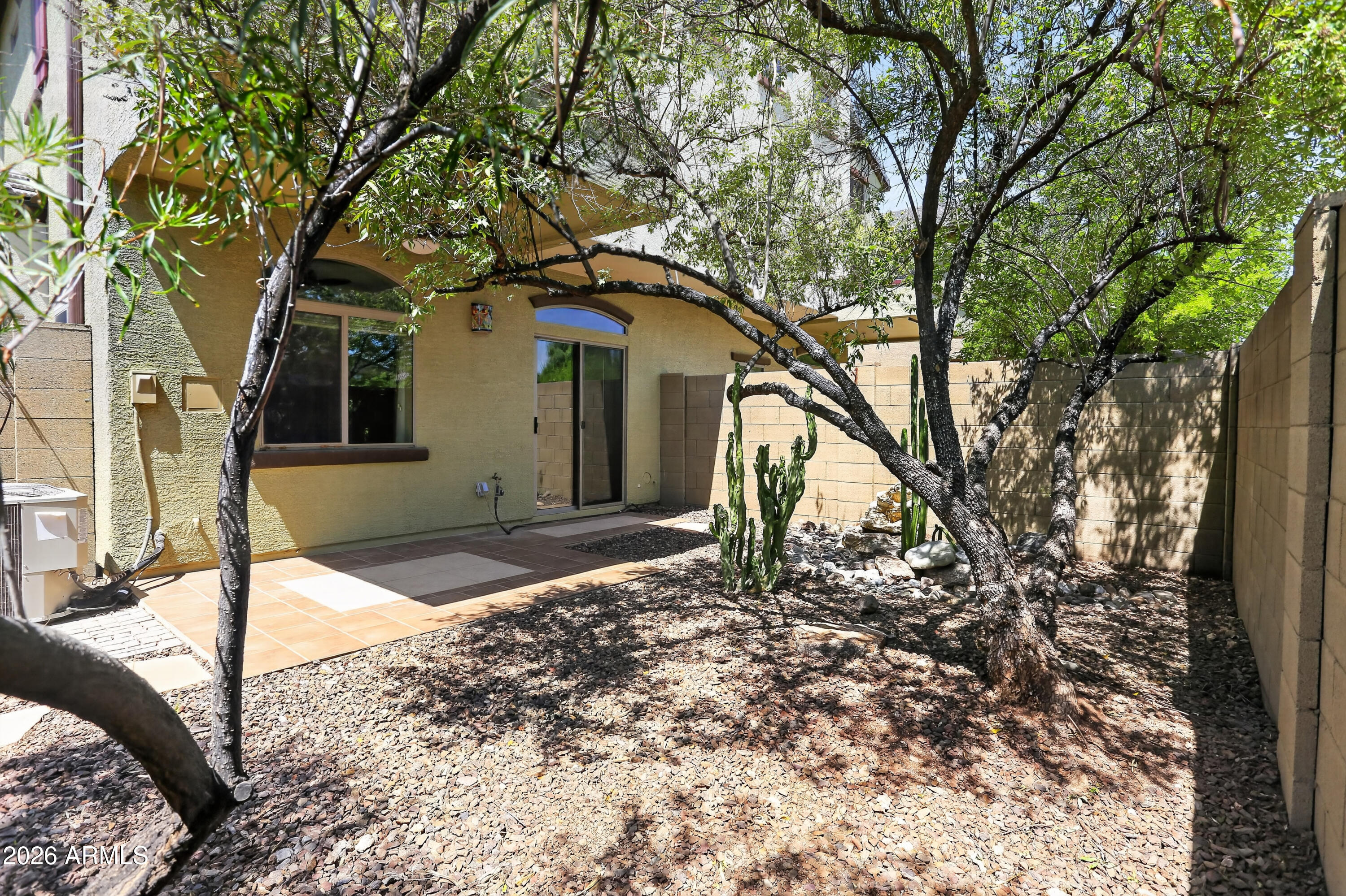 2725 E Mine Creek Road 1025