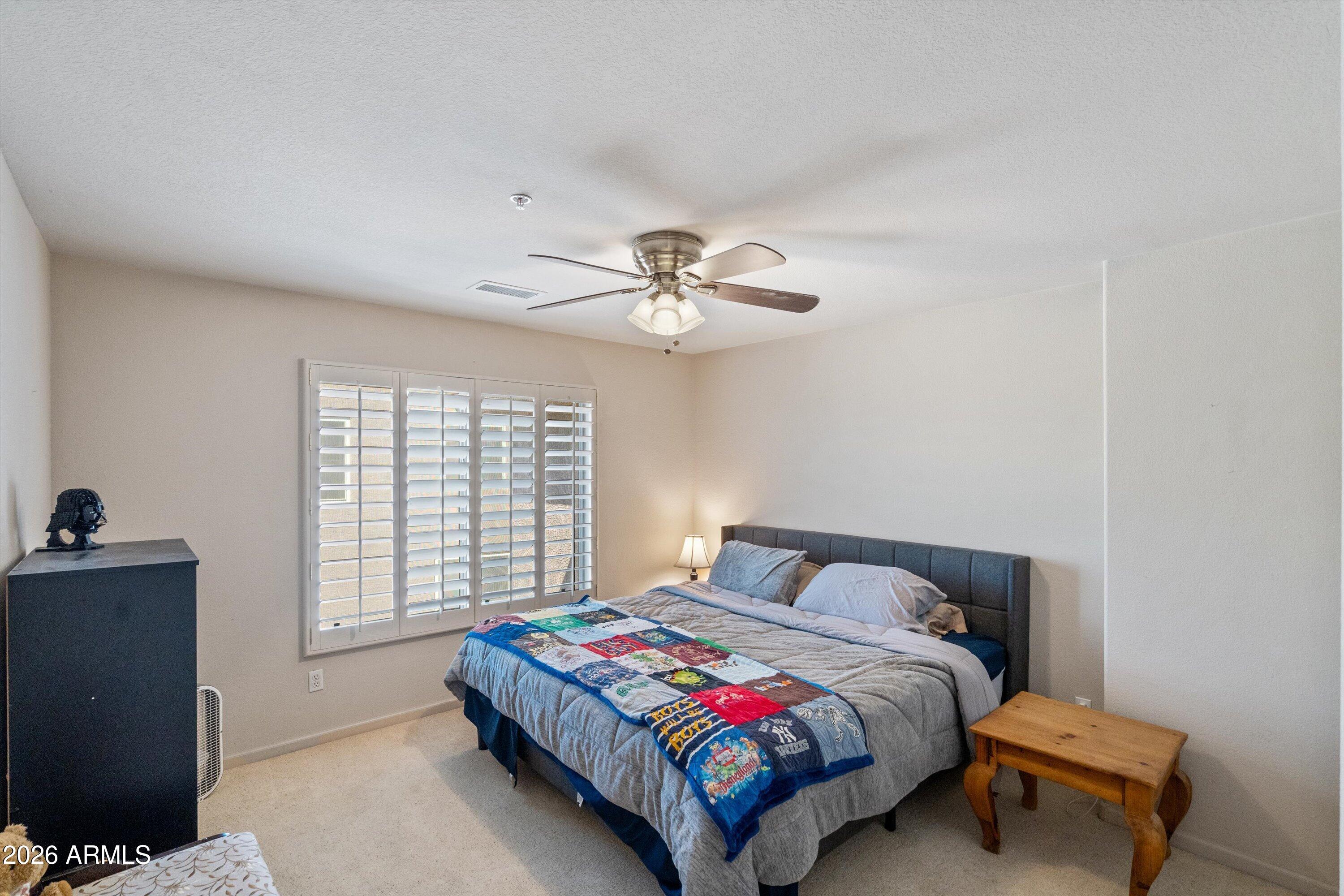 6117 E PALOMINO Lane