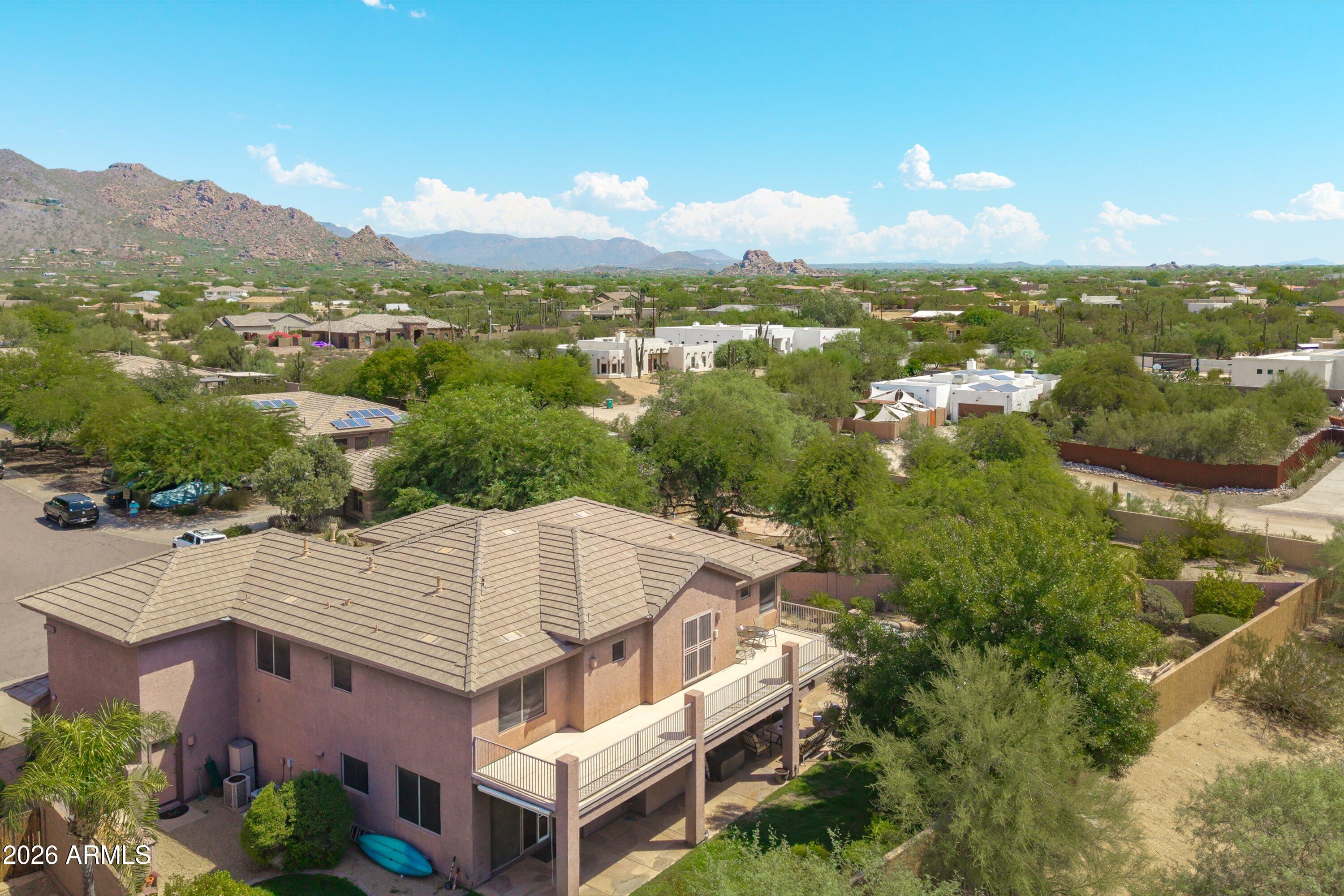 6117 E PALOMINO Lane