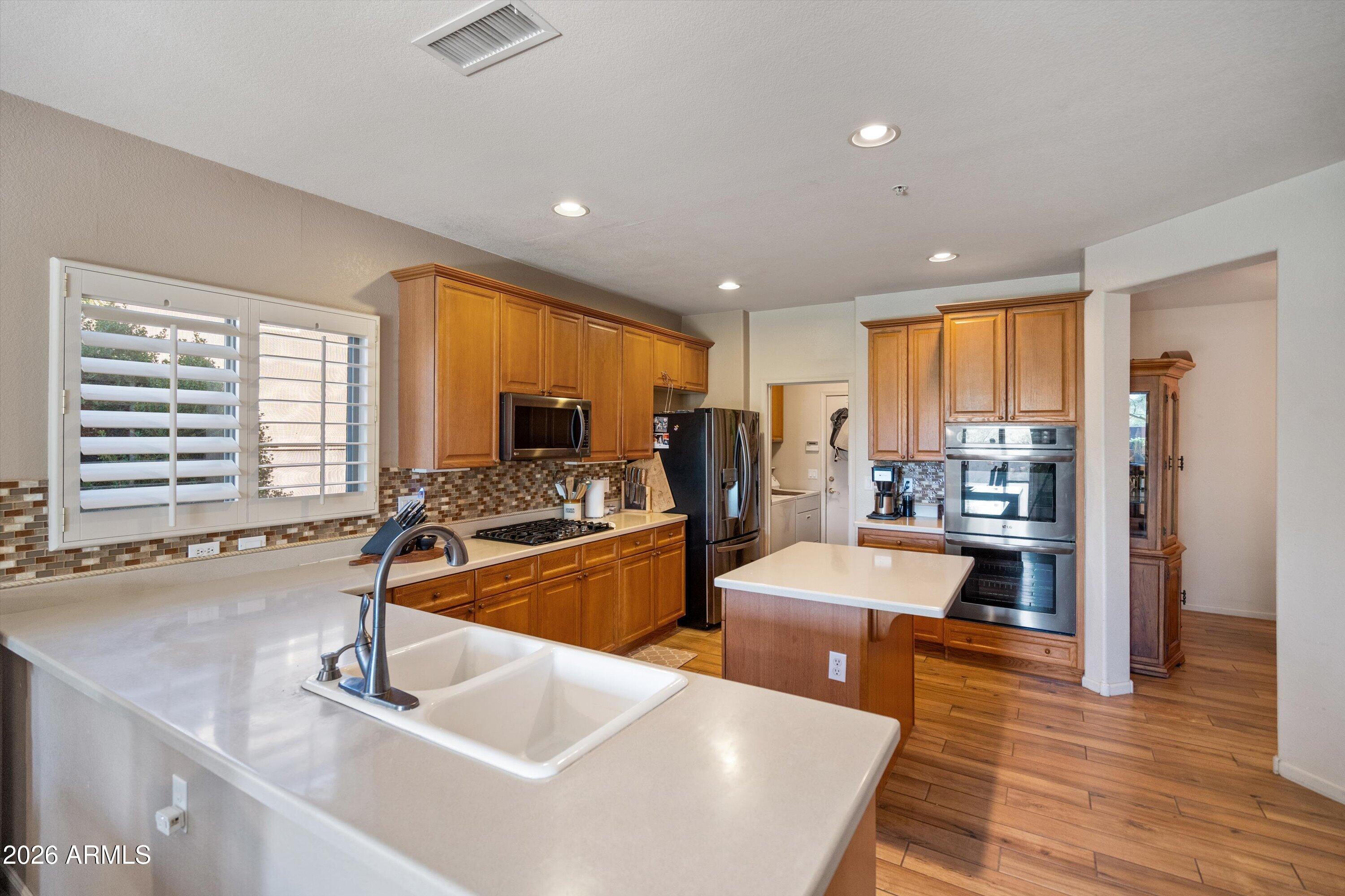 6117 E PALOMINO Lane