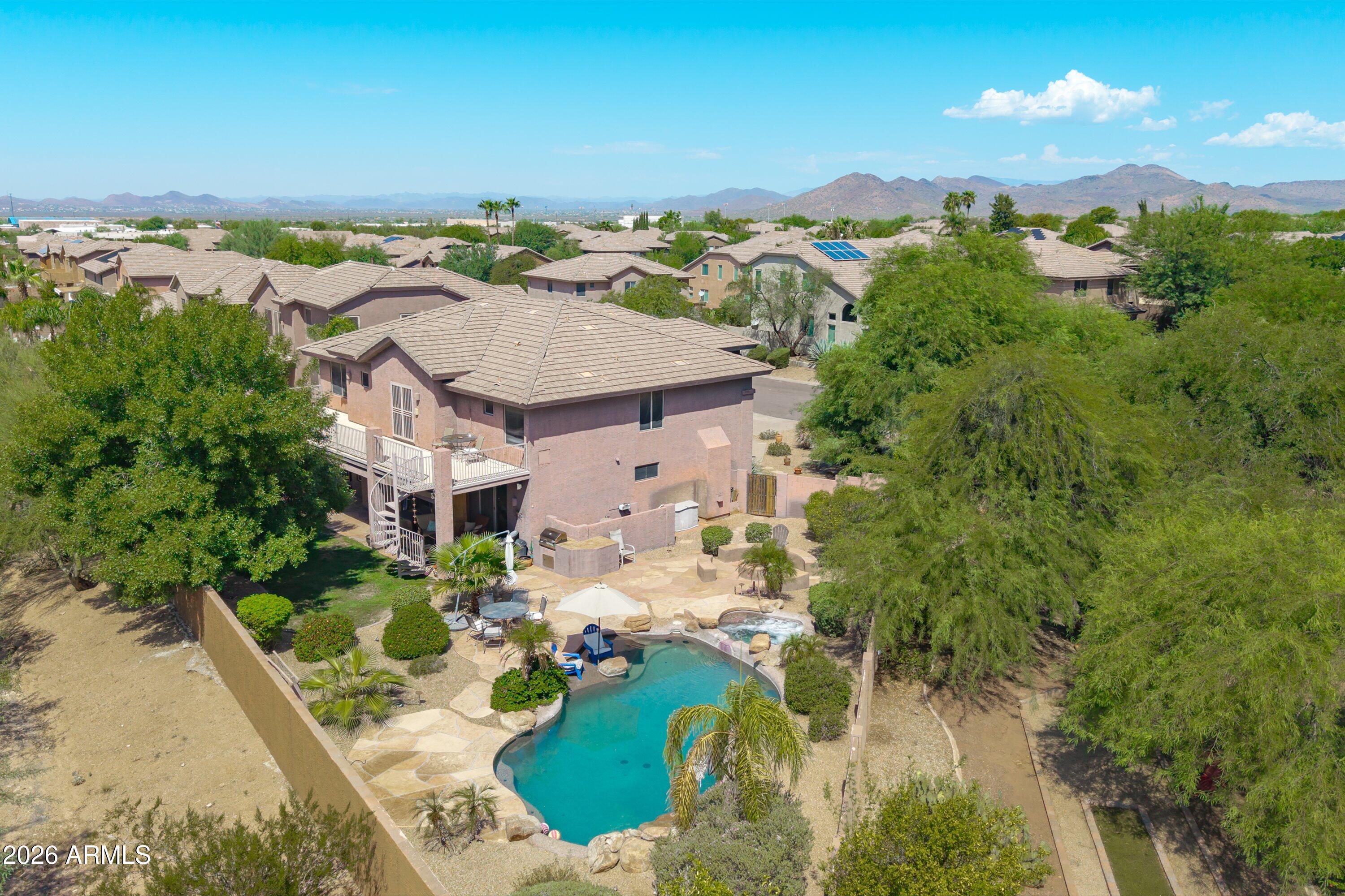6117 E PALOMINO Lane