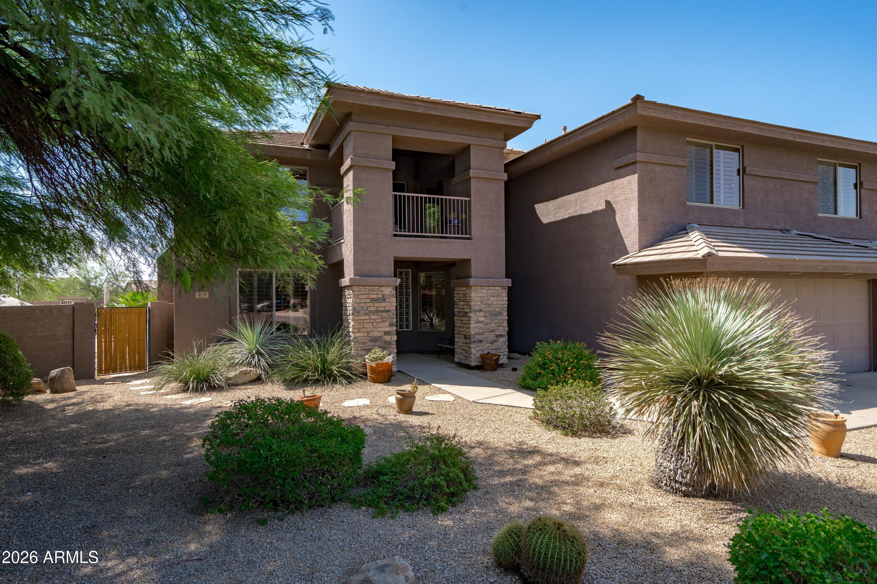 6117 E PALOMINO Lane