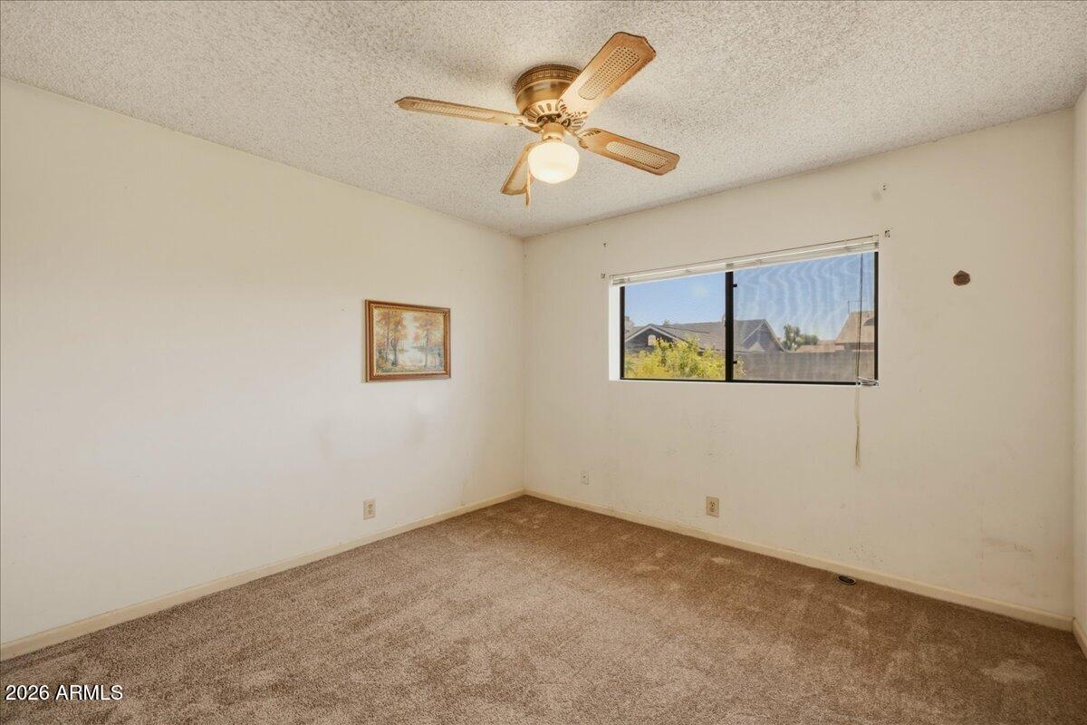 811 W REDFIELD Road W