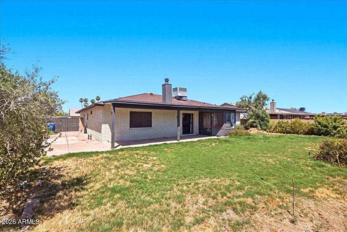 811 W REDFIELD Road W