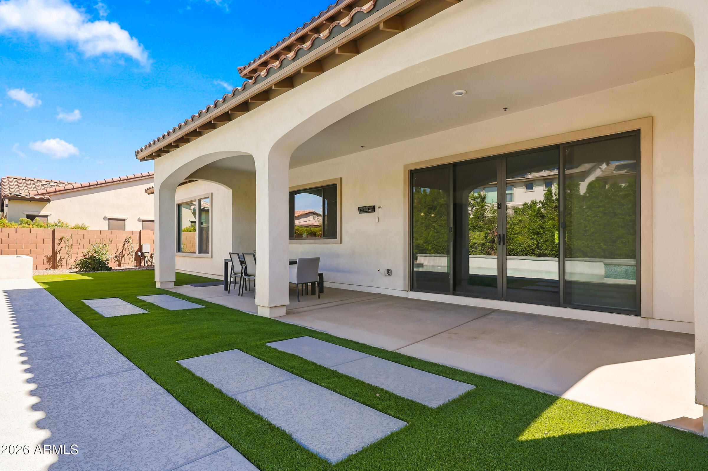 9556 W PARK VIEW Lane