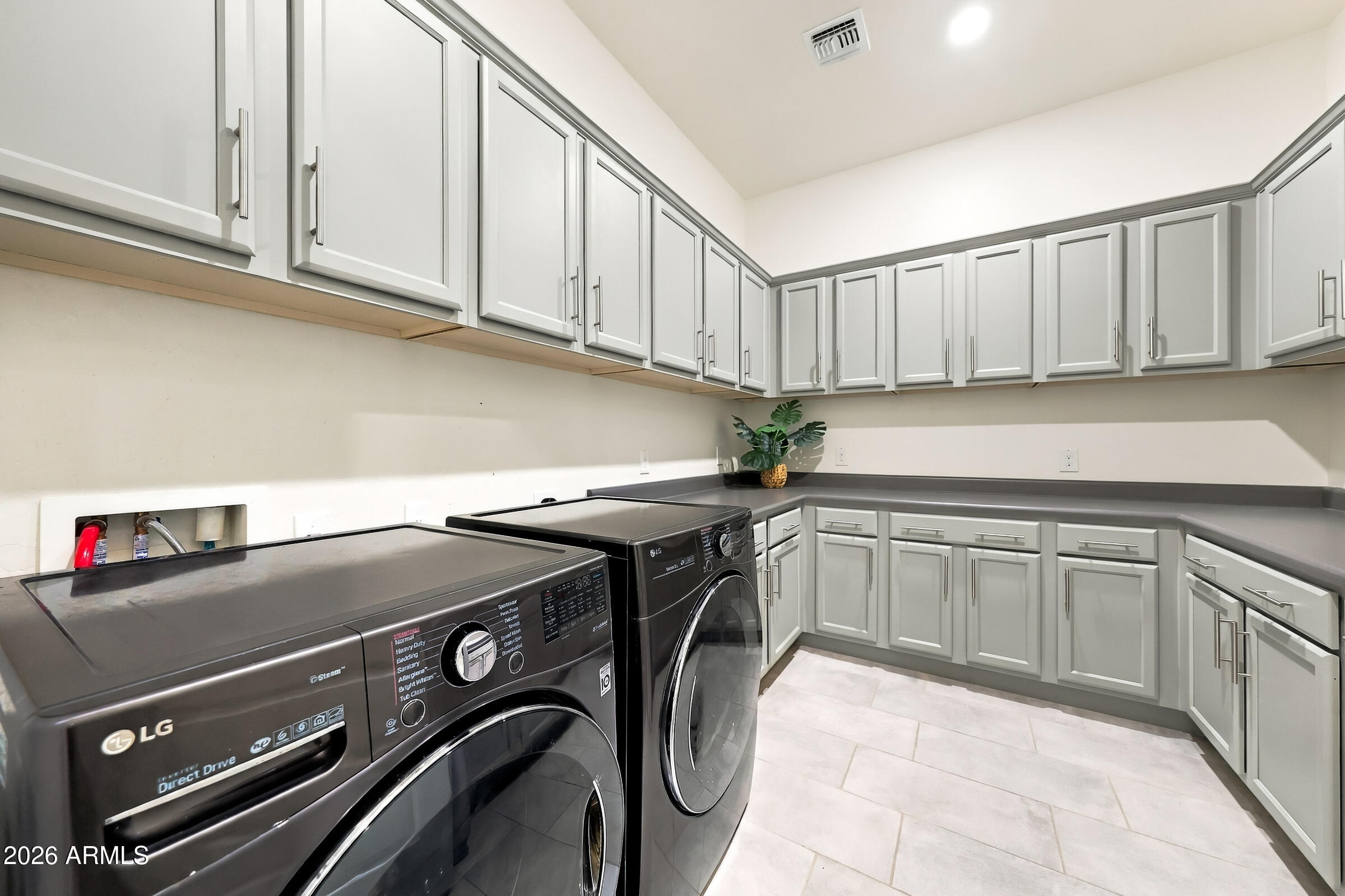 9556 W PARK VIEW Lane