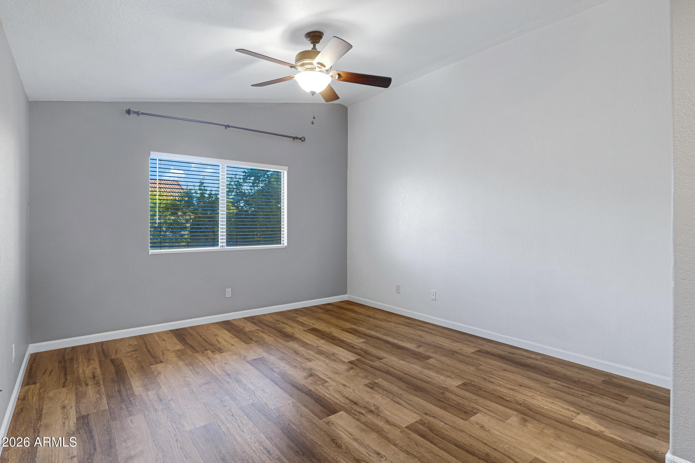 250 W Juniper Avenue 52