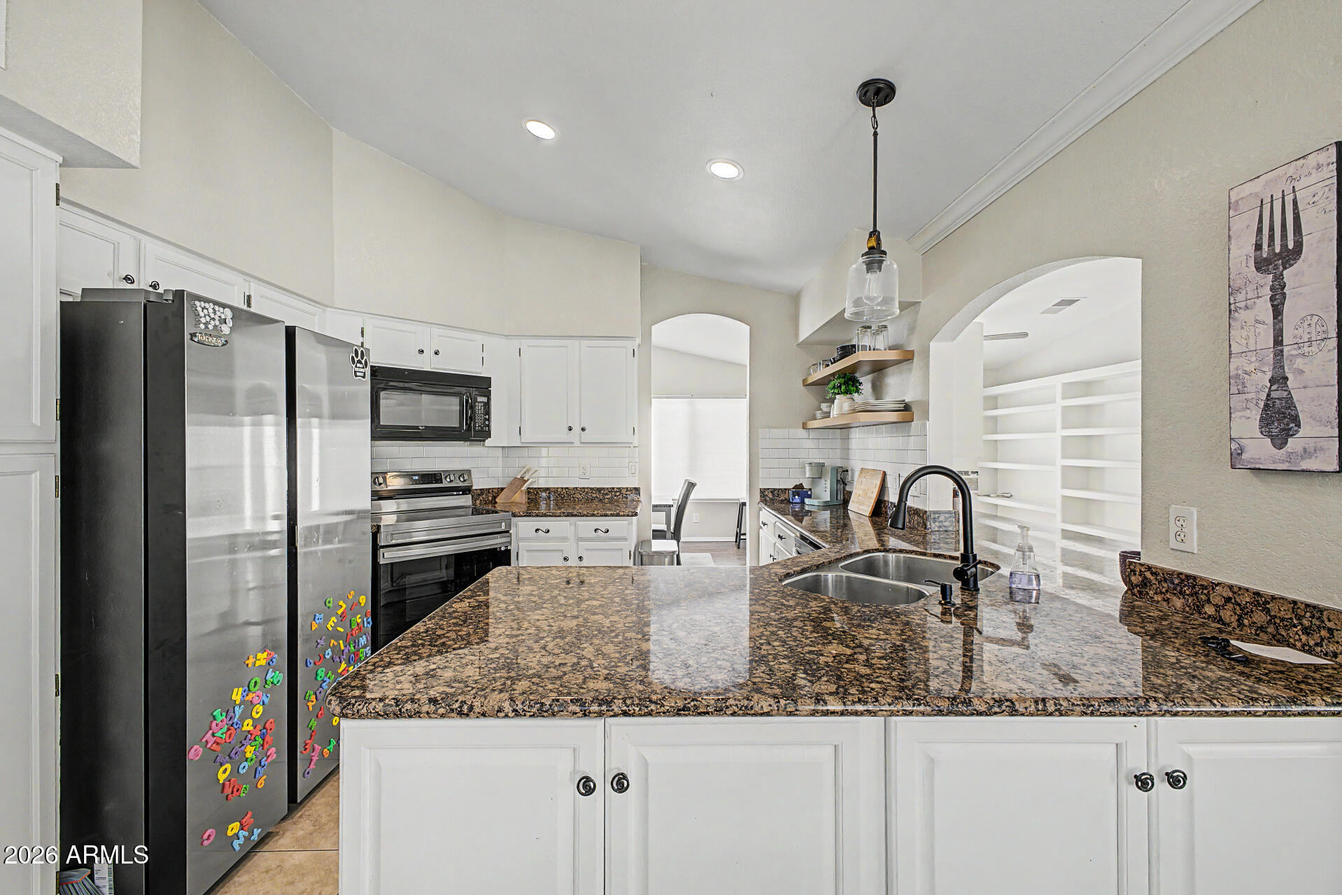 11010 W CRIMSON Lane