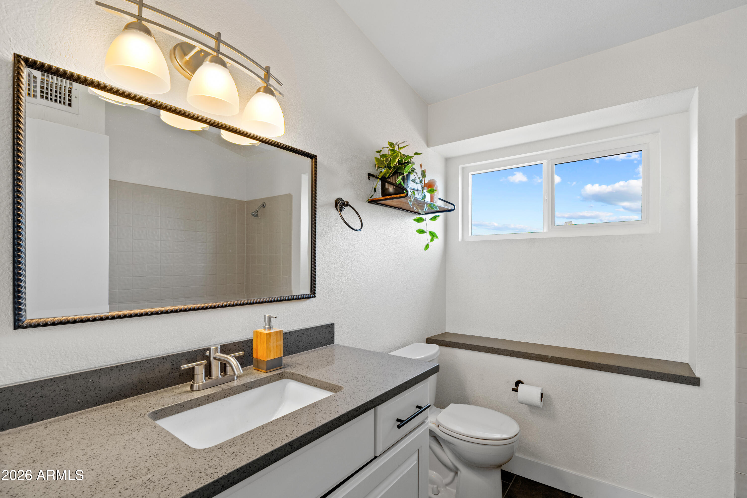 1040 N ARVADA