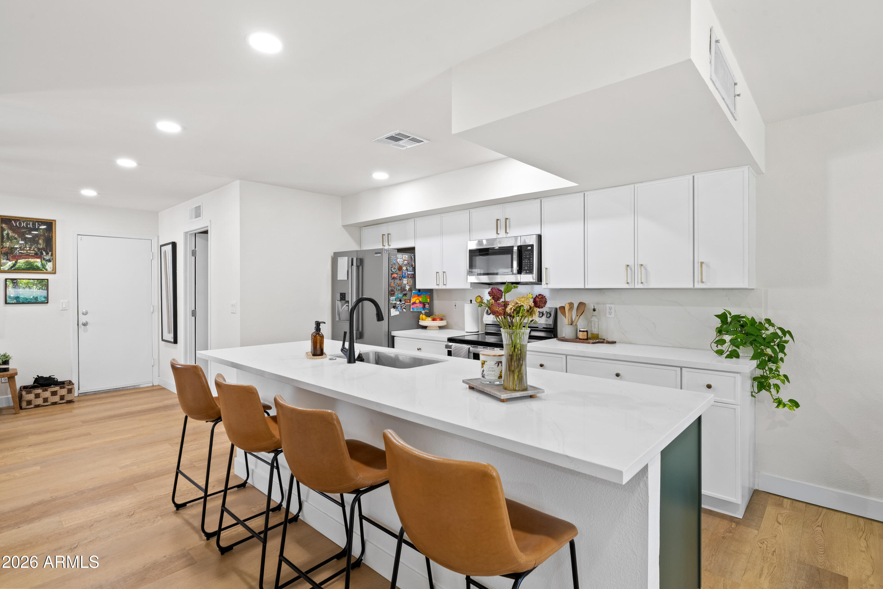 1040 N ARVADA