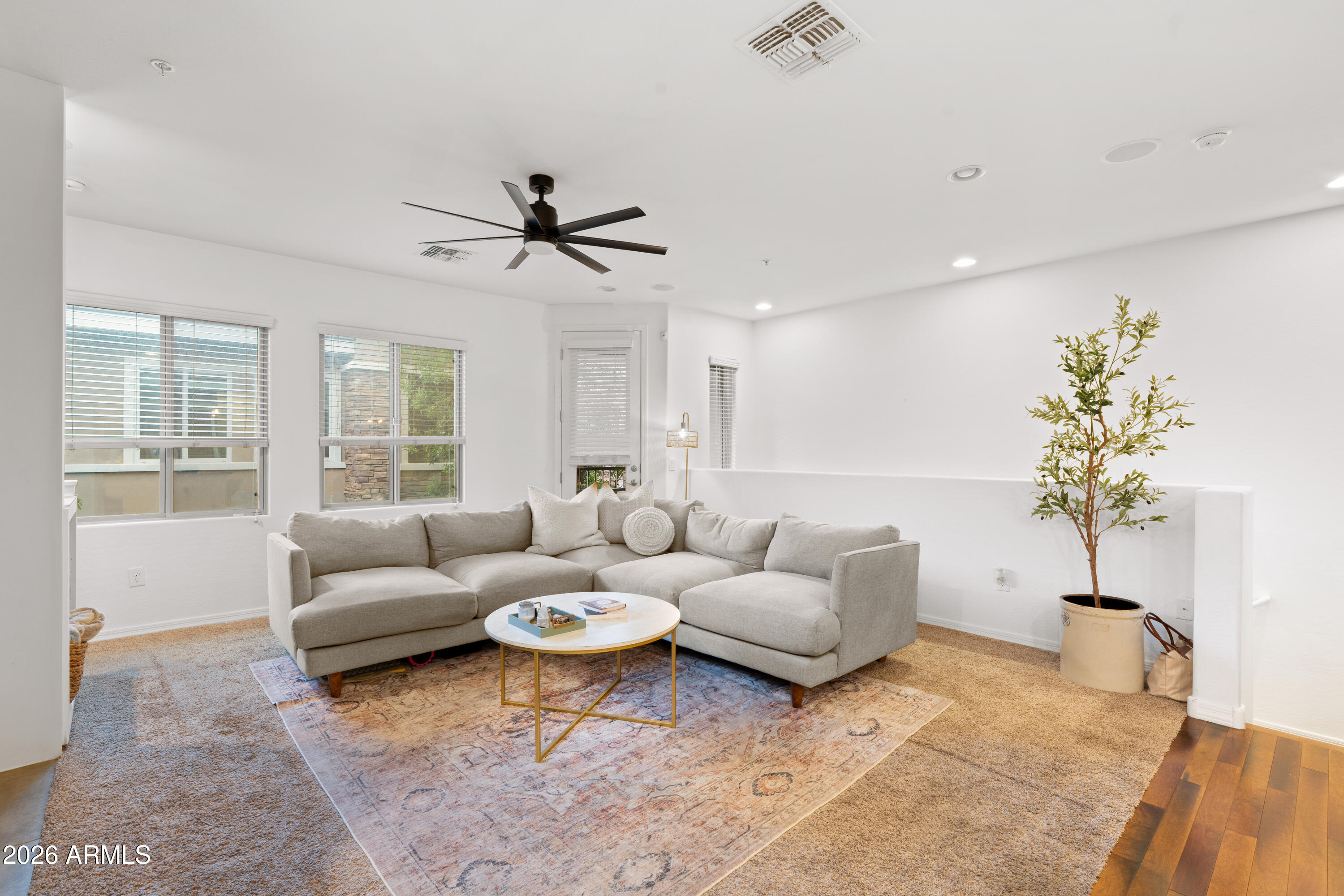 5550 N 16TH Street 155