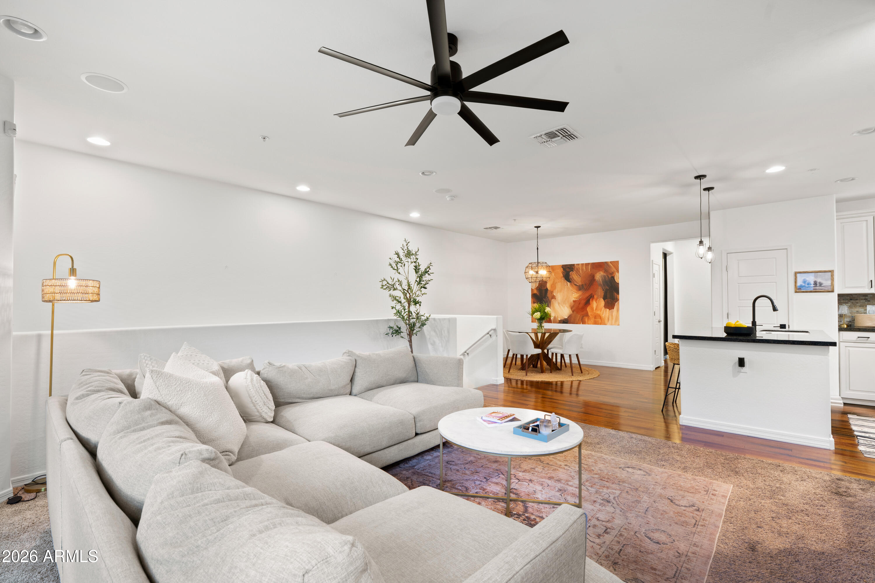 5550 N 16TH Street 155