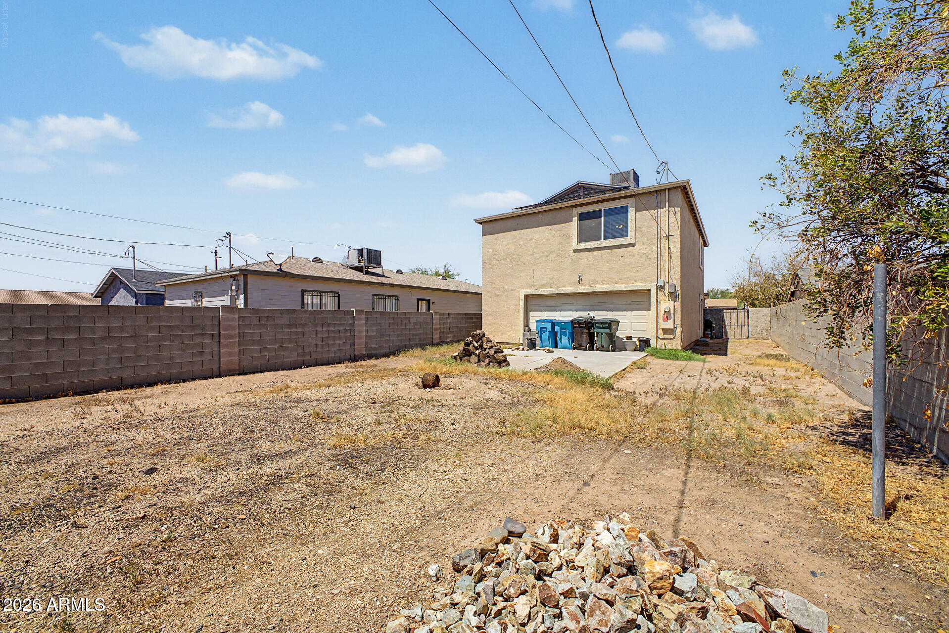 945 W COCOPAH Street