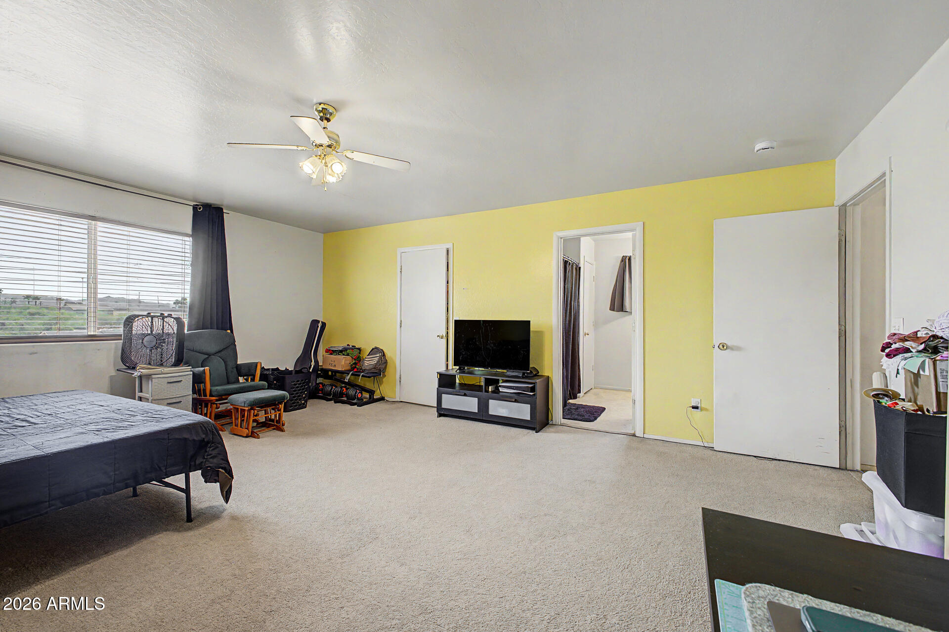 945 W COCOPAH Street