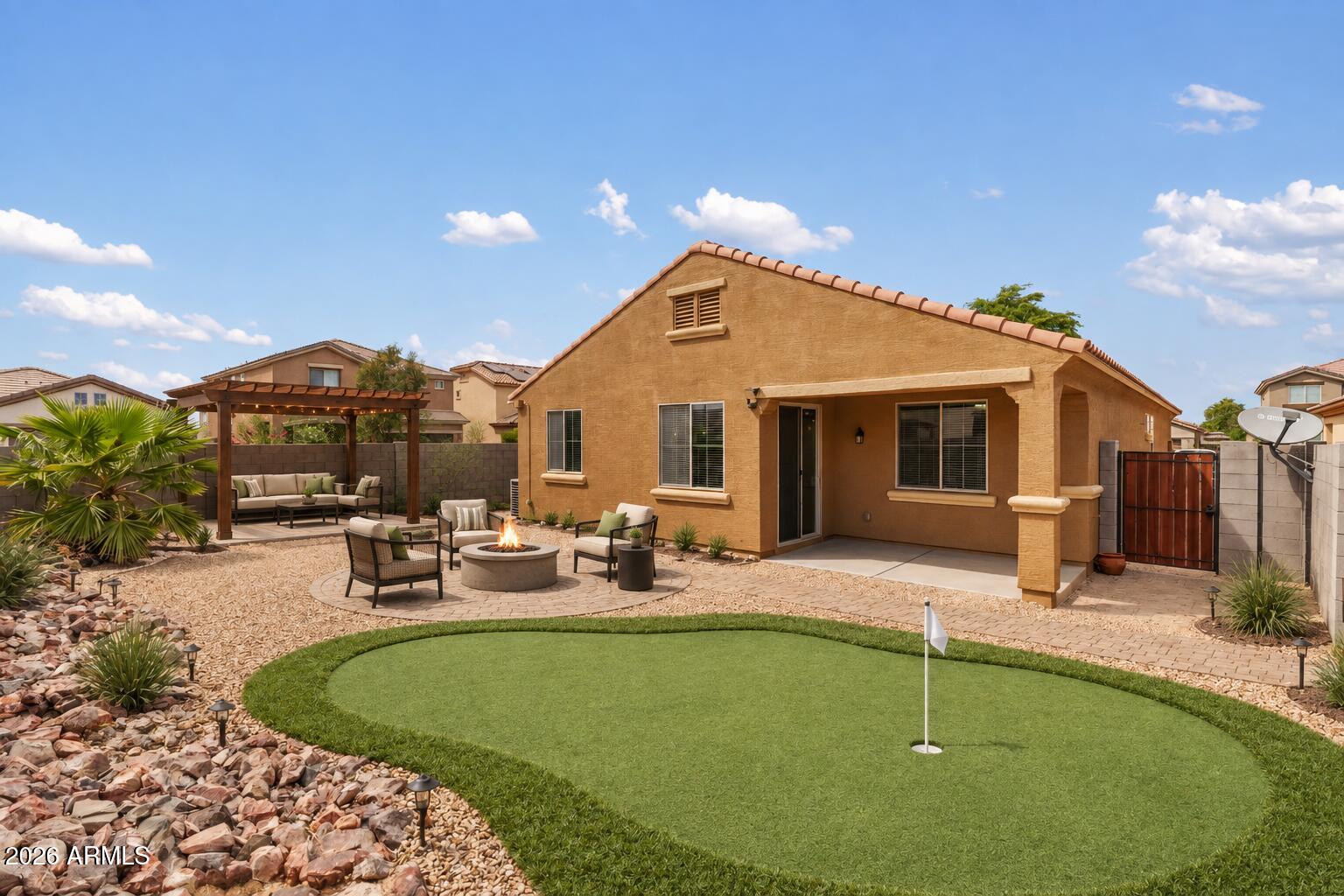 11795 W DAVIS Lane
