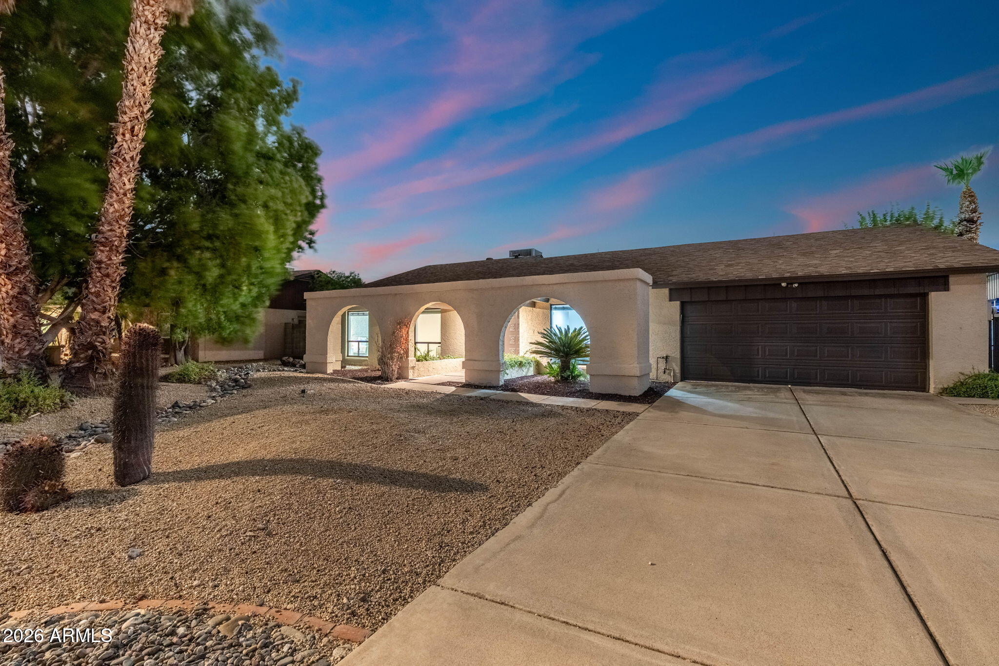 2331 E SUNNYSIDE Drive