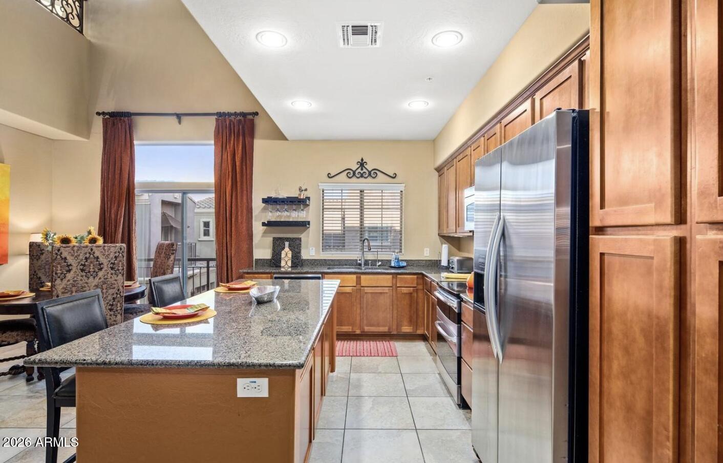 3935 E ROUGH RIDER Road 1387