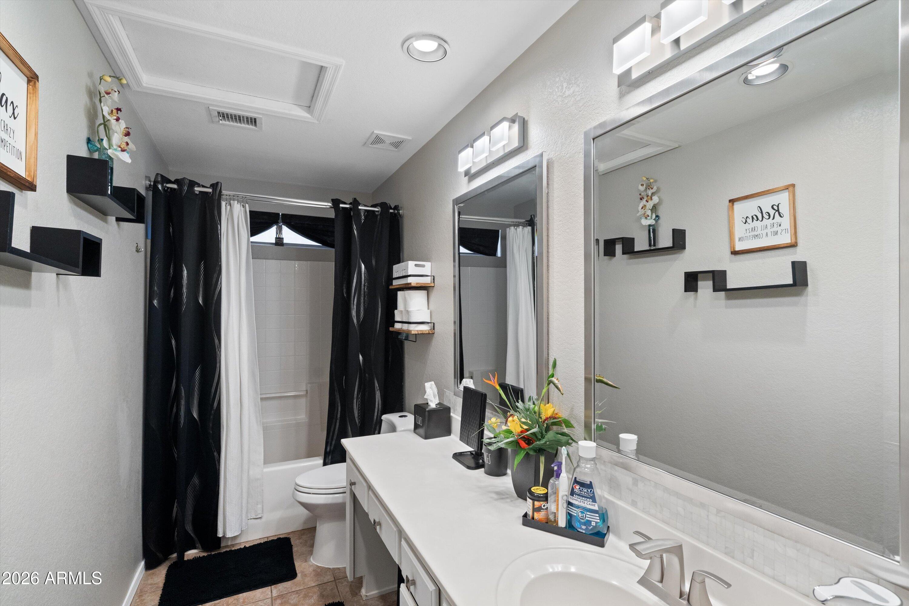 8534 W 8534 W Melinda Lane