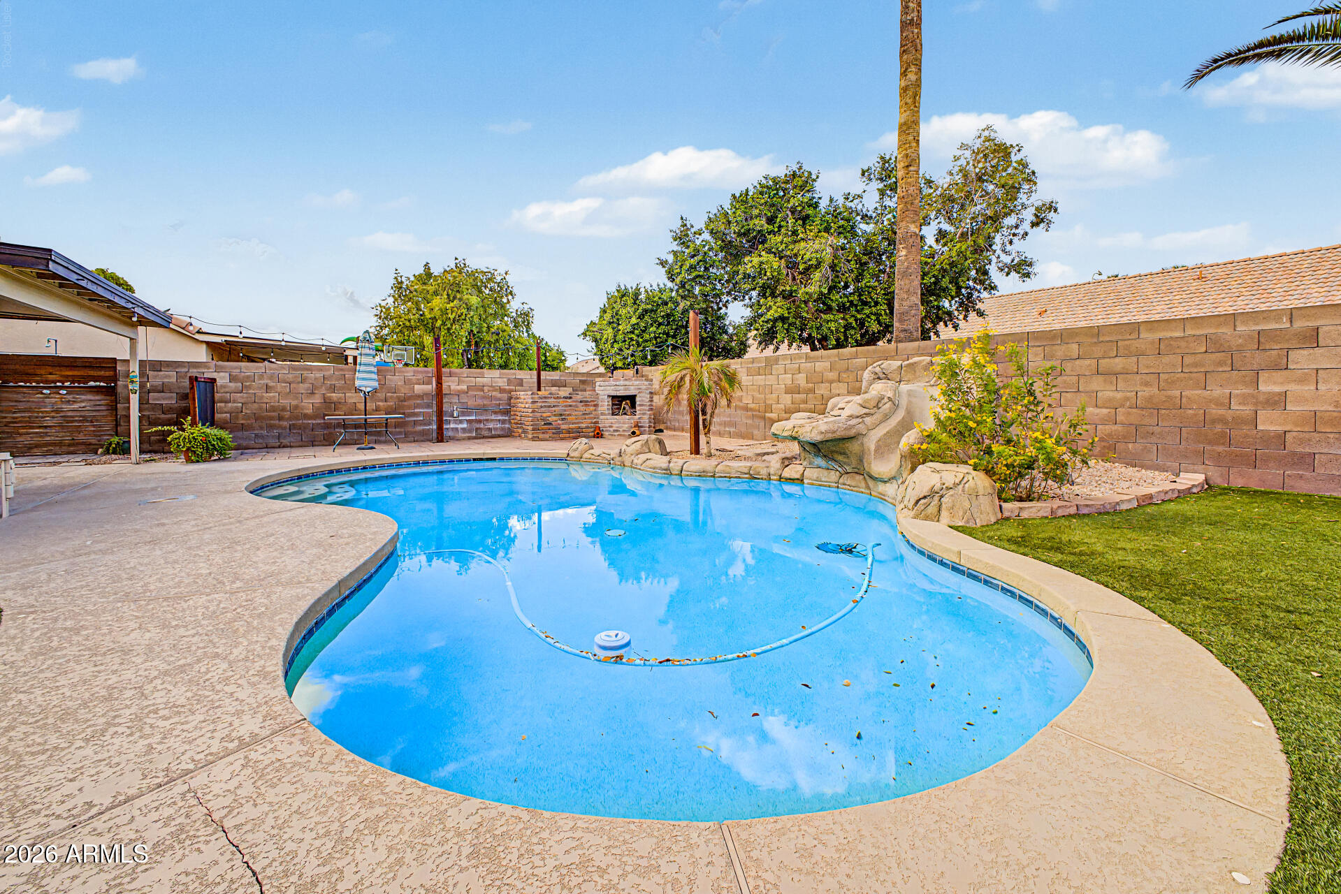 1360 W GAIL Drive