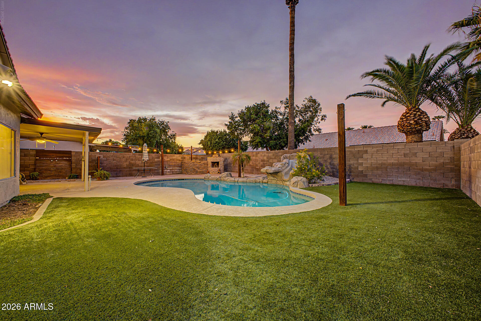 1360 W GAIL Drive