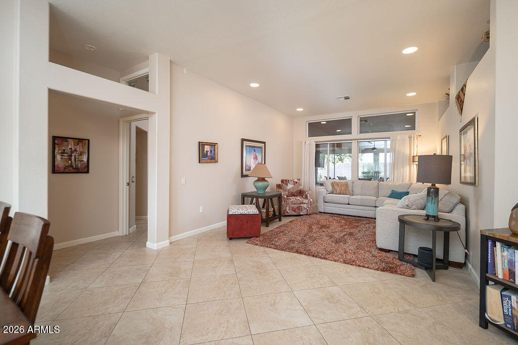 14227 W CIRCLE RIDGE Drive