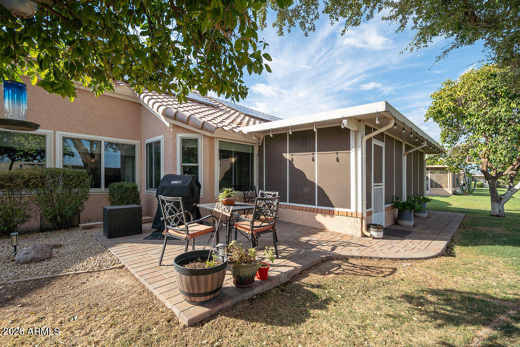 14227 W CIRCLE RIDGE Drive