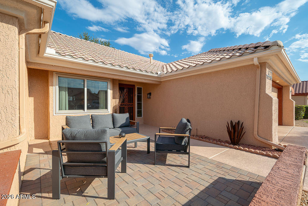 14227 W CIRCLE RIDGE Drive