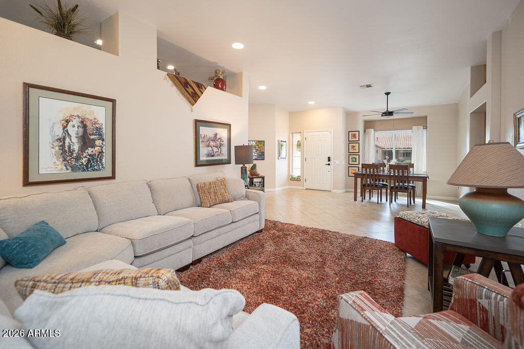 14227 W CIRCLE RIDGE Drive