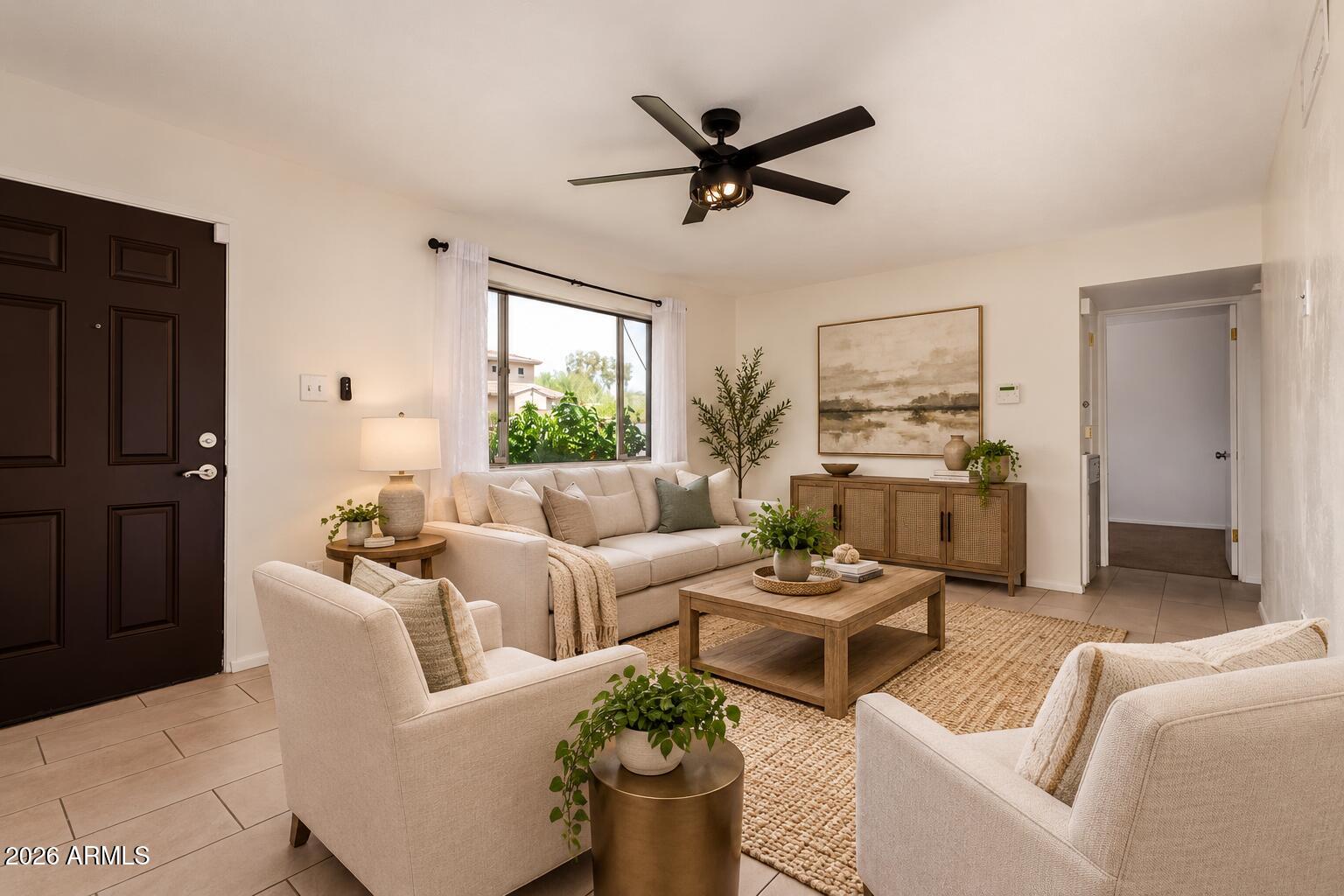 1407 E El Camino Drive