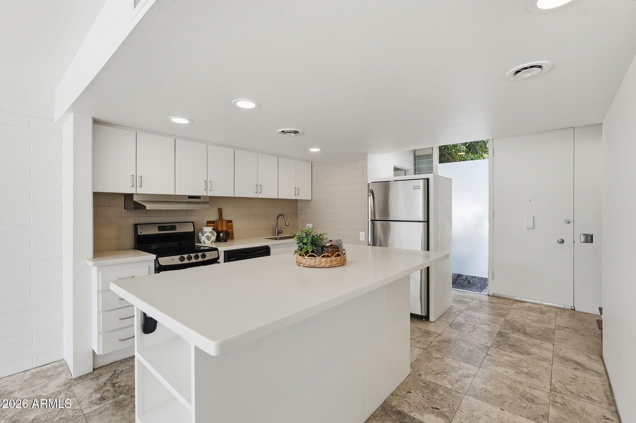 4401 N 40TH Street 13