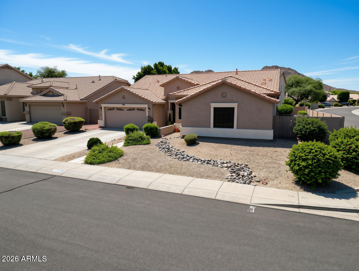 25705 N 68th Lane
