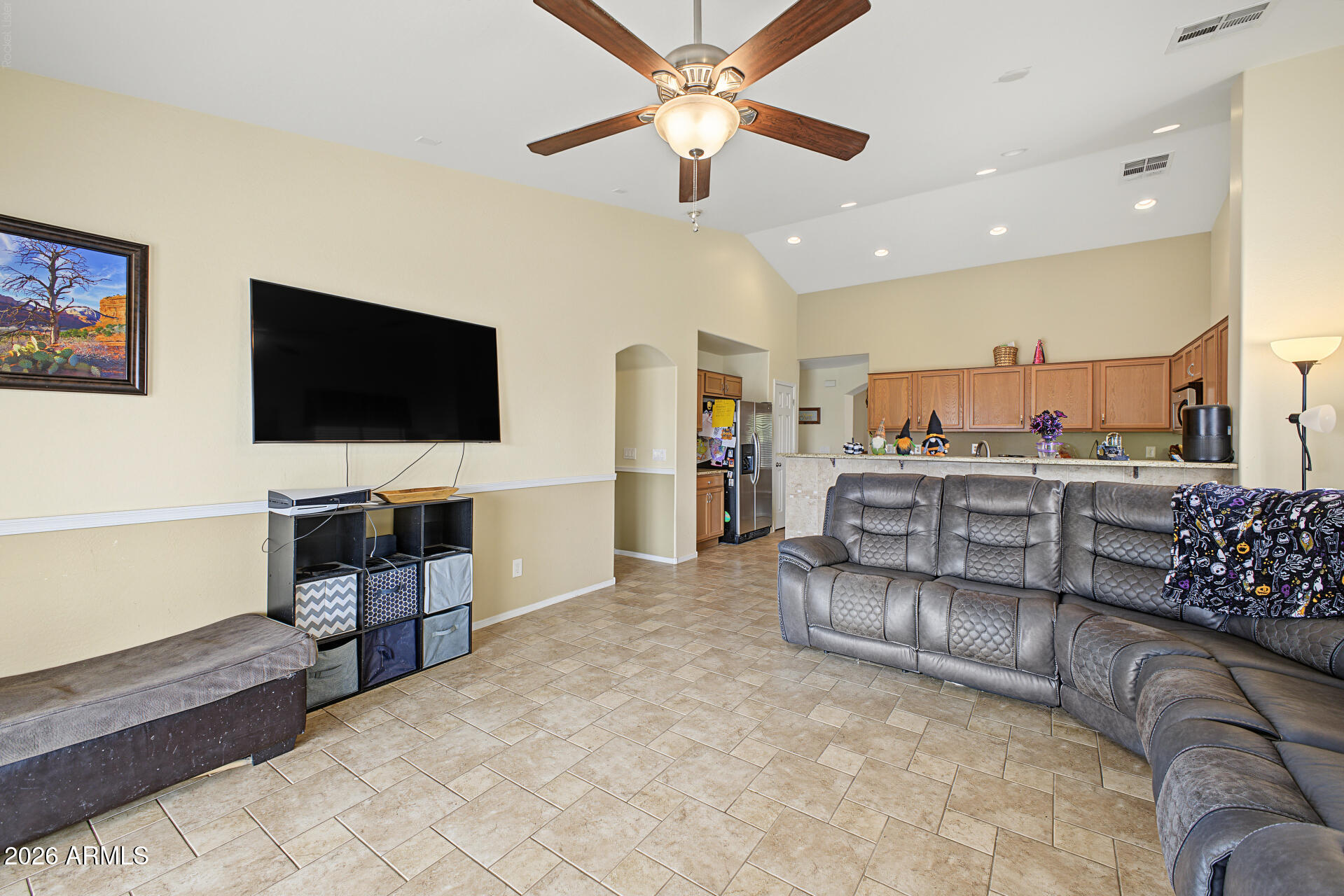 36865 W MADDALONI Avenue